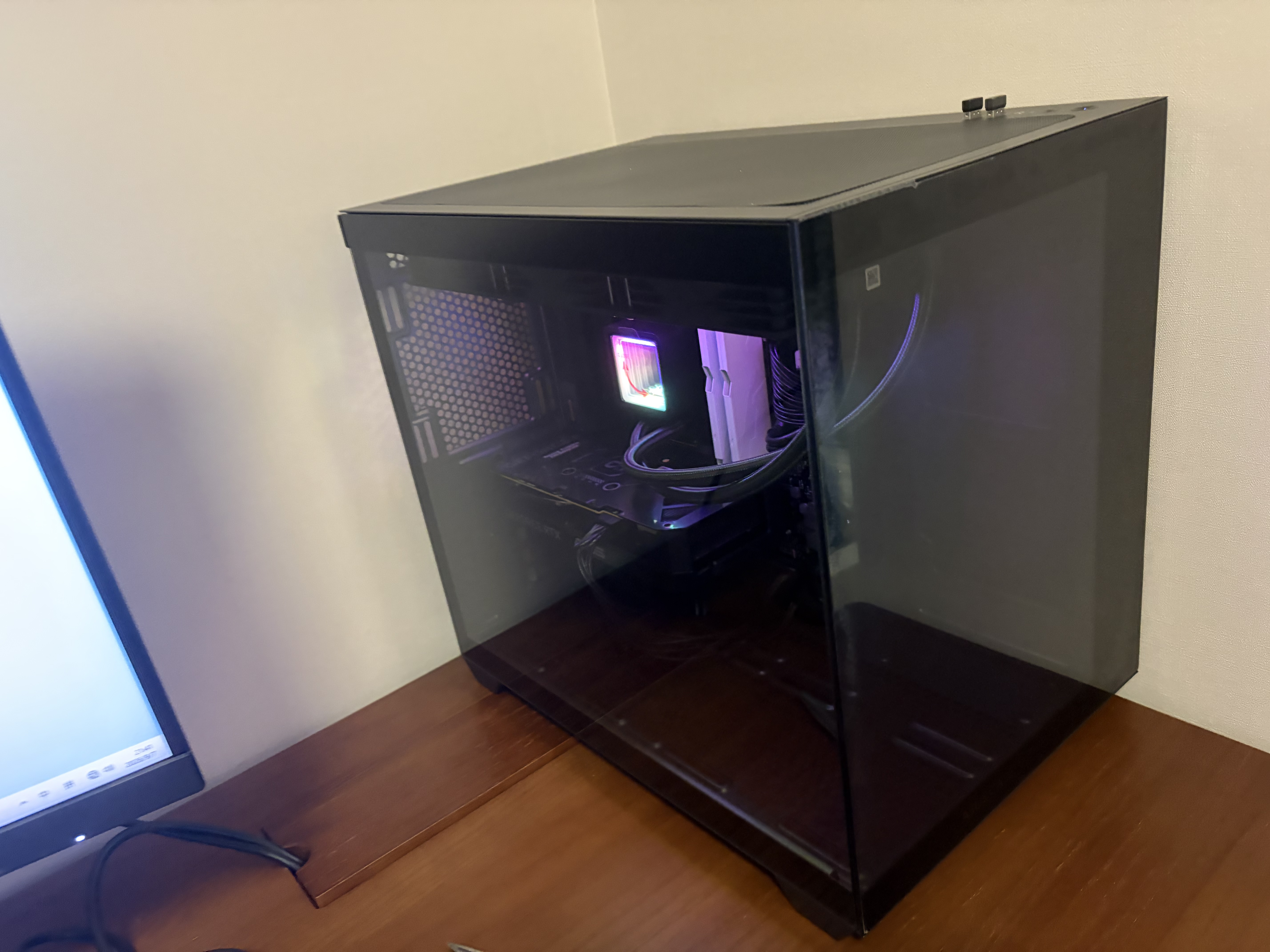 华硕（ASUS）【林树推荐】华硕全家桶 i5-14400F/14600KF 5060ti/5060 海景房游戏台式电脑整机DIY组装电脑主机 配七｜i7-14700KF｜RTX5060TI 实拍图