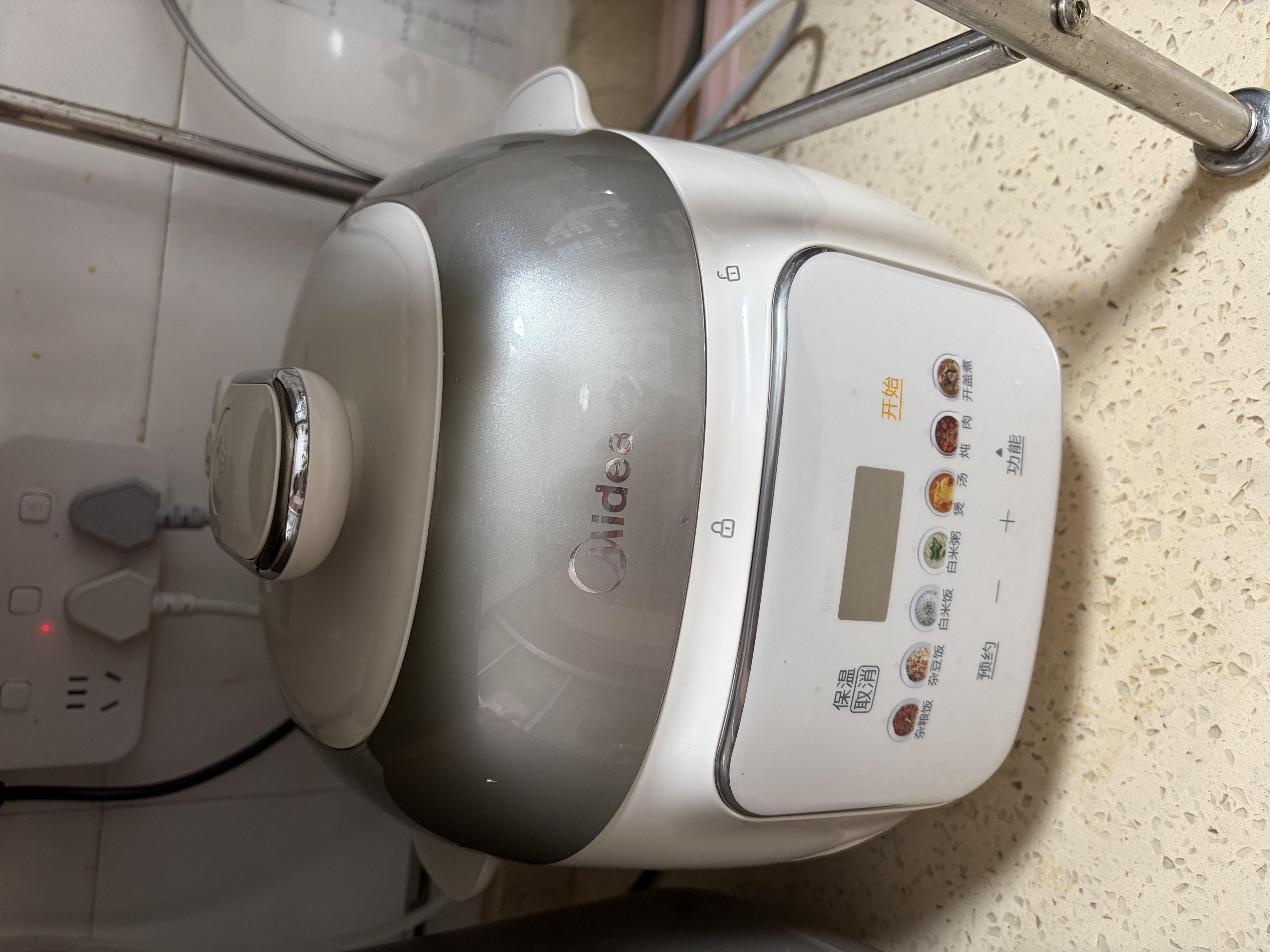 美的（Midea）开学优选有钛0氟电压力锅3L 高压电饭煲小型家用3-4人电饭锅多功能一体2026新款开盖火锅MY-C3940 实拍图