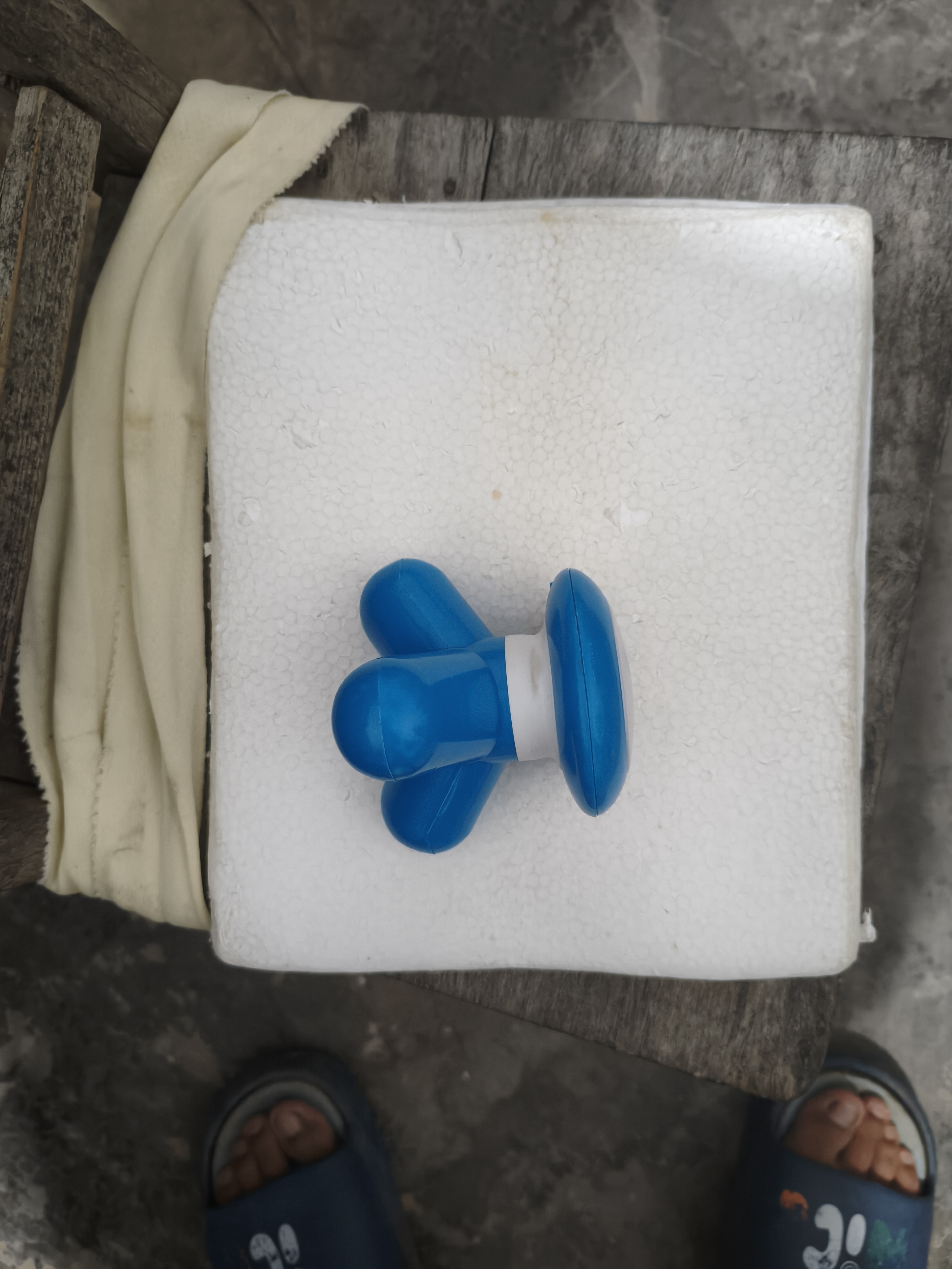 迷你按摩器倍儿轻松USB电动按摩仪手持办公家用颈椎腰部腿部便携式mini三角按摩机领取优惠券 【旗舰款】配电源线+不配电池+随机颜色 实拍图