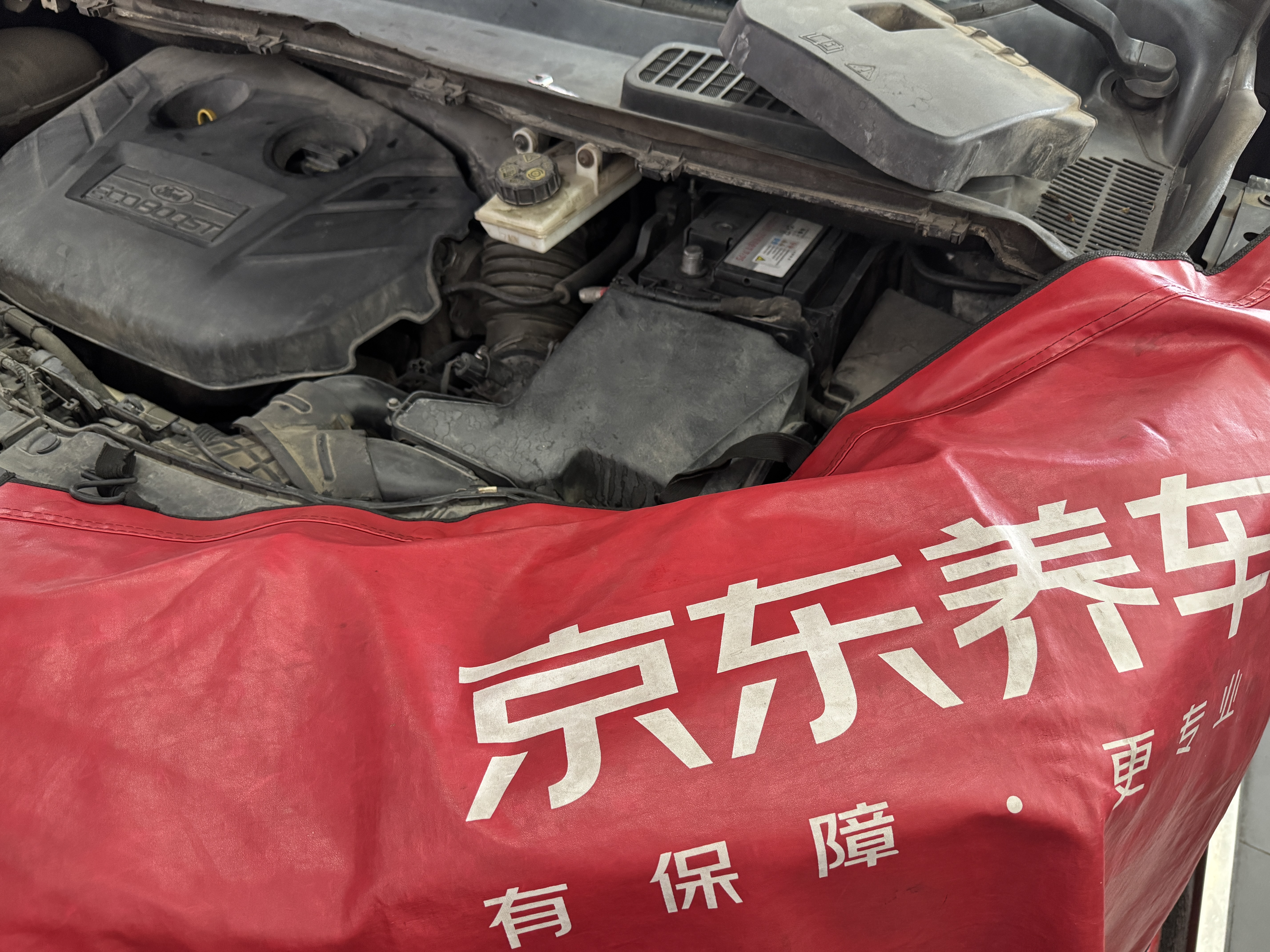 湃速13-26款福特翼虎1.5T/1.6T/2.0T空调滤芯和空气滤芯汽车原厂适配 实拍图