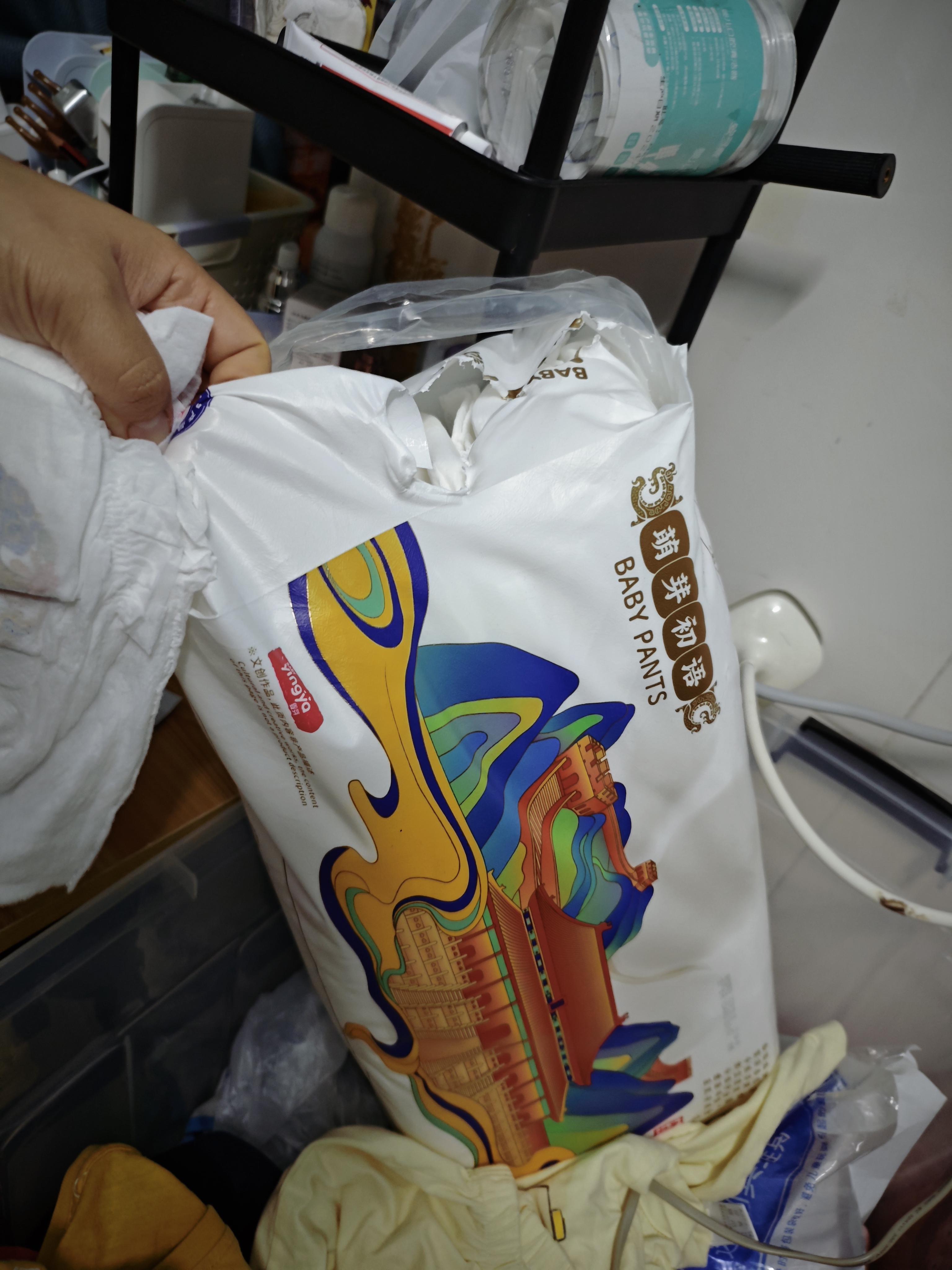 婴芽（YINGYA）萌芽拉拉裤4XL码50片【18-20kg】婴儿超薄干爽尿不湿男女宝尿裤 实拍图