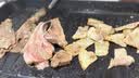 小熊（Bear）烤涮一体两用锅 烤肉锅电烤盘家用电烧烤炉火锅烤肉一体多功能电烤炉2000W分区控温 E20V1配接油盒 实拍图