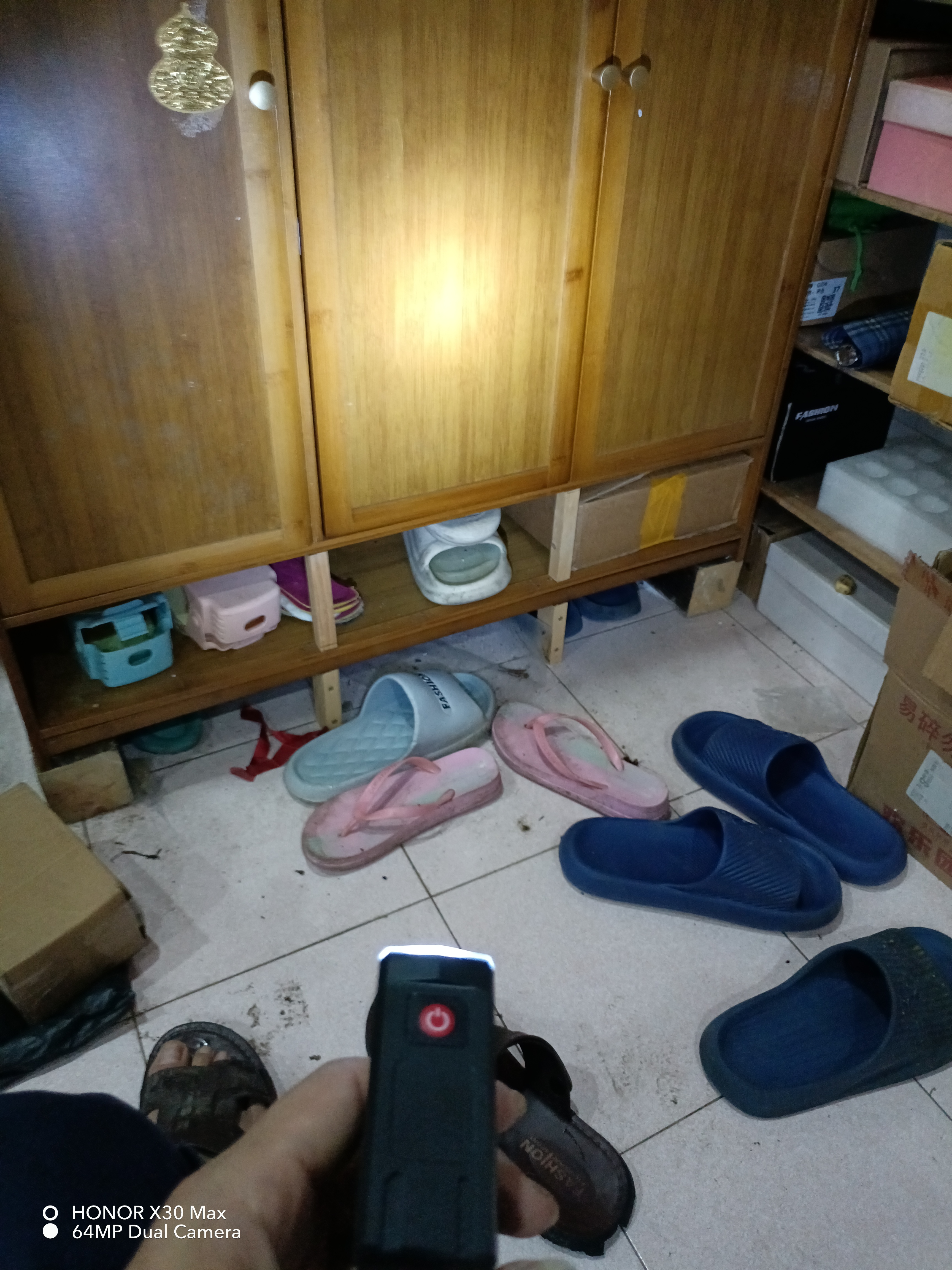 自行车夜骑前灯强光可充电骑行手电筒山地防水公路车灯超亮超长 夜骑自行车灯【采销推荐】 实拍图