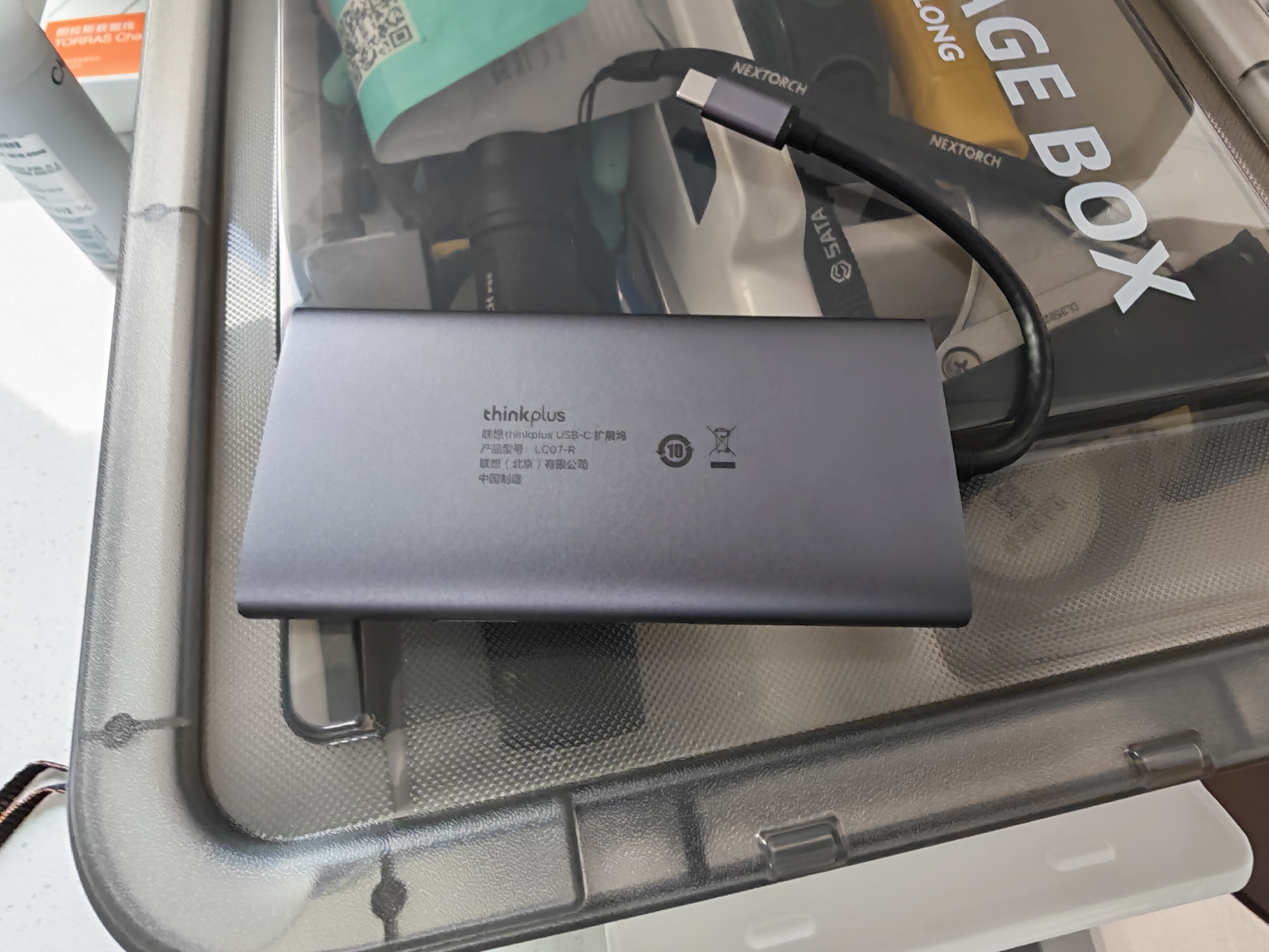 ThinkPad联想 Type-C扩展坞 USB分线器 RJ45千兆网口转接头 HDMI转换器 PD快充 笔记本拓展坞 金属LC07-R  实拍图