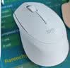 罗技（Logitech）M330 静音鼠标 无线鼠标 办公鼠标 右手鼠标 带无线微型接收器 白色 实拍图