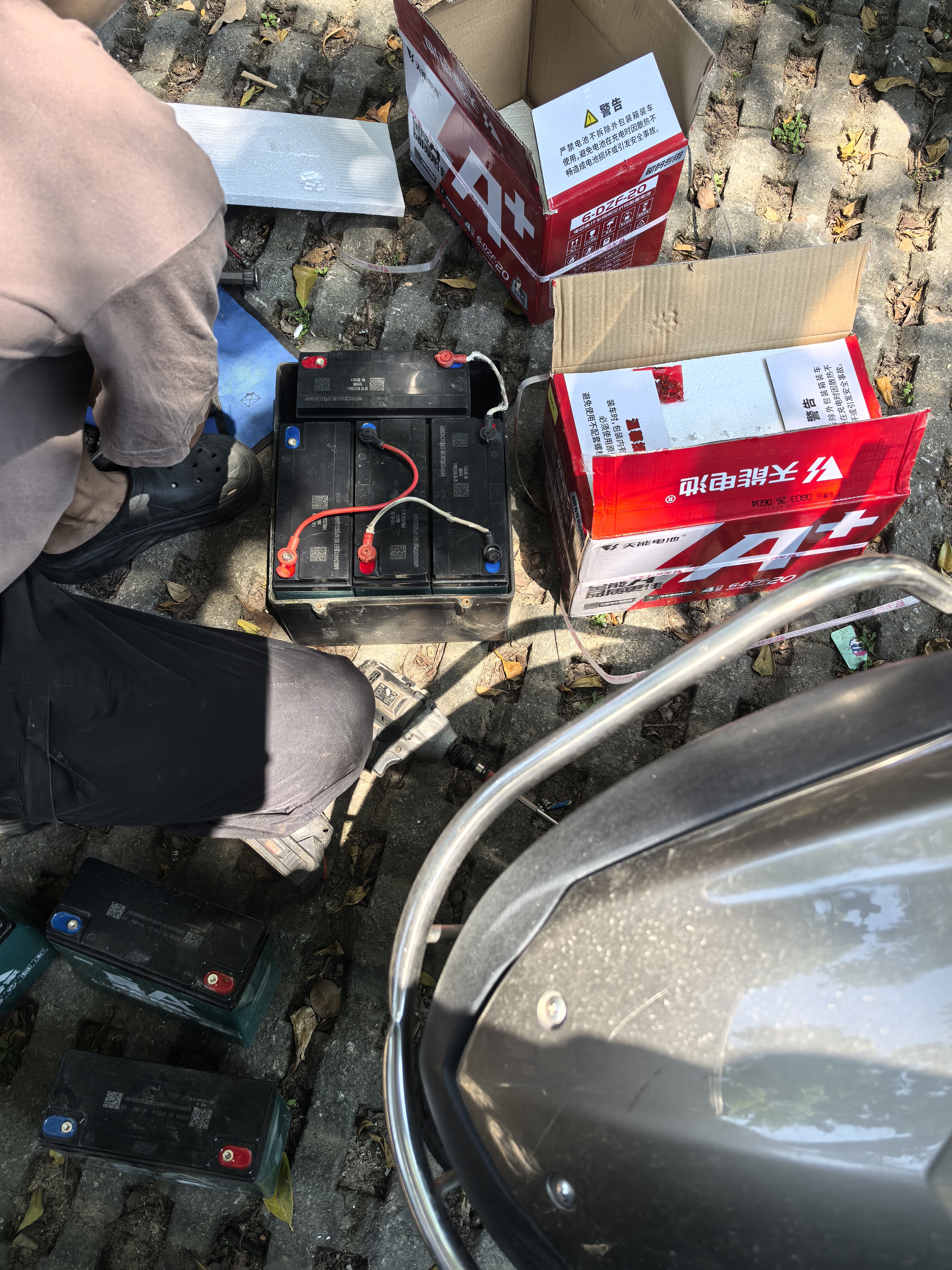 天能【超特惠专区】天能电池A+耐用家两轮三轮电动车电摩款铅酸蓄电池 48V21Ah 以旧换新 实拍图