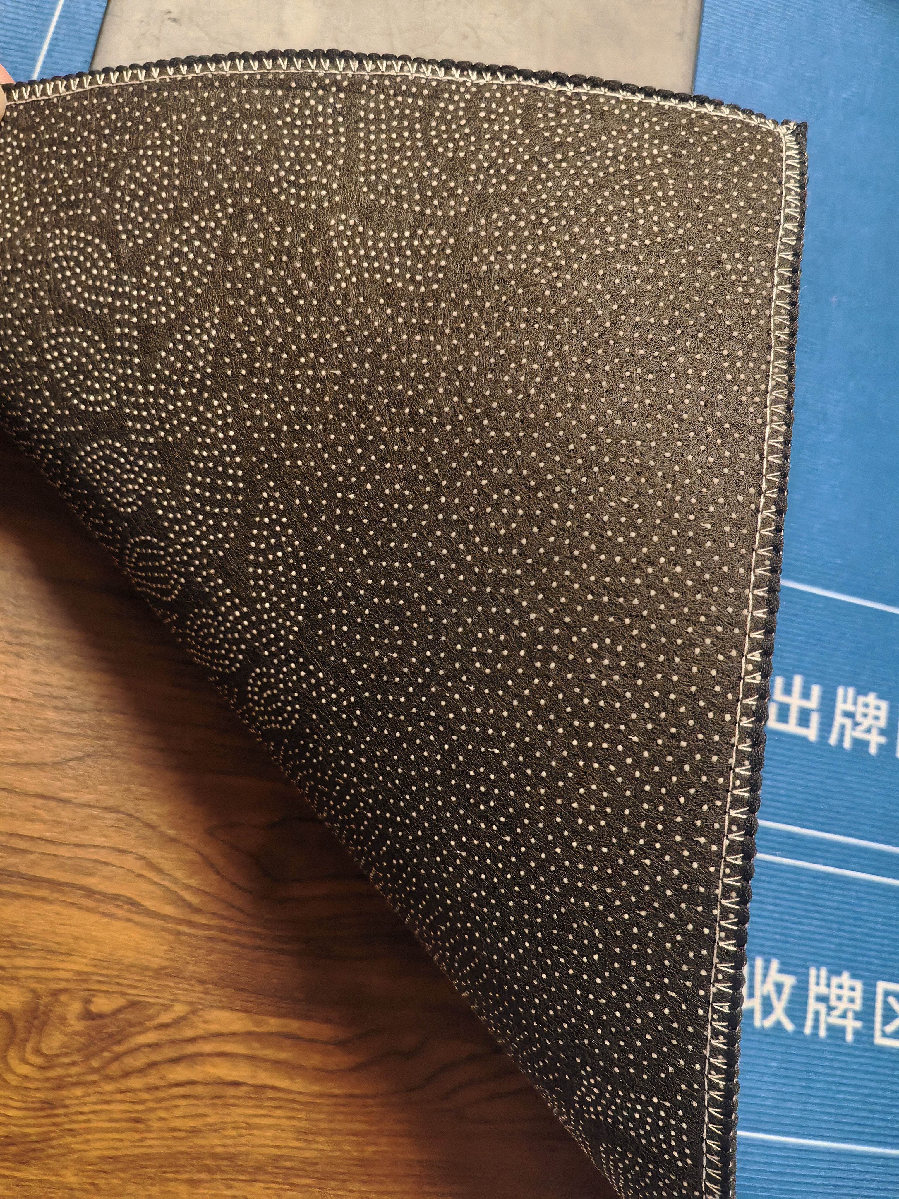 MURCIA打牌掼蛋专用扑克牌桌布比赛不滑牌静音加厚纯色棋牌室麻将桌垫 实拍图