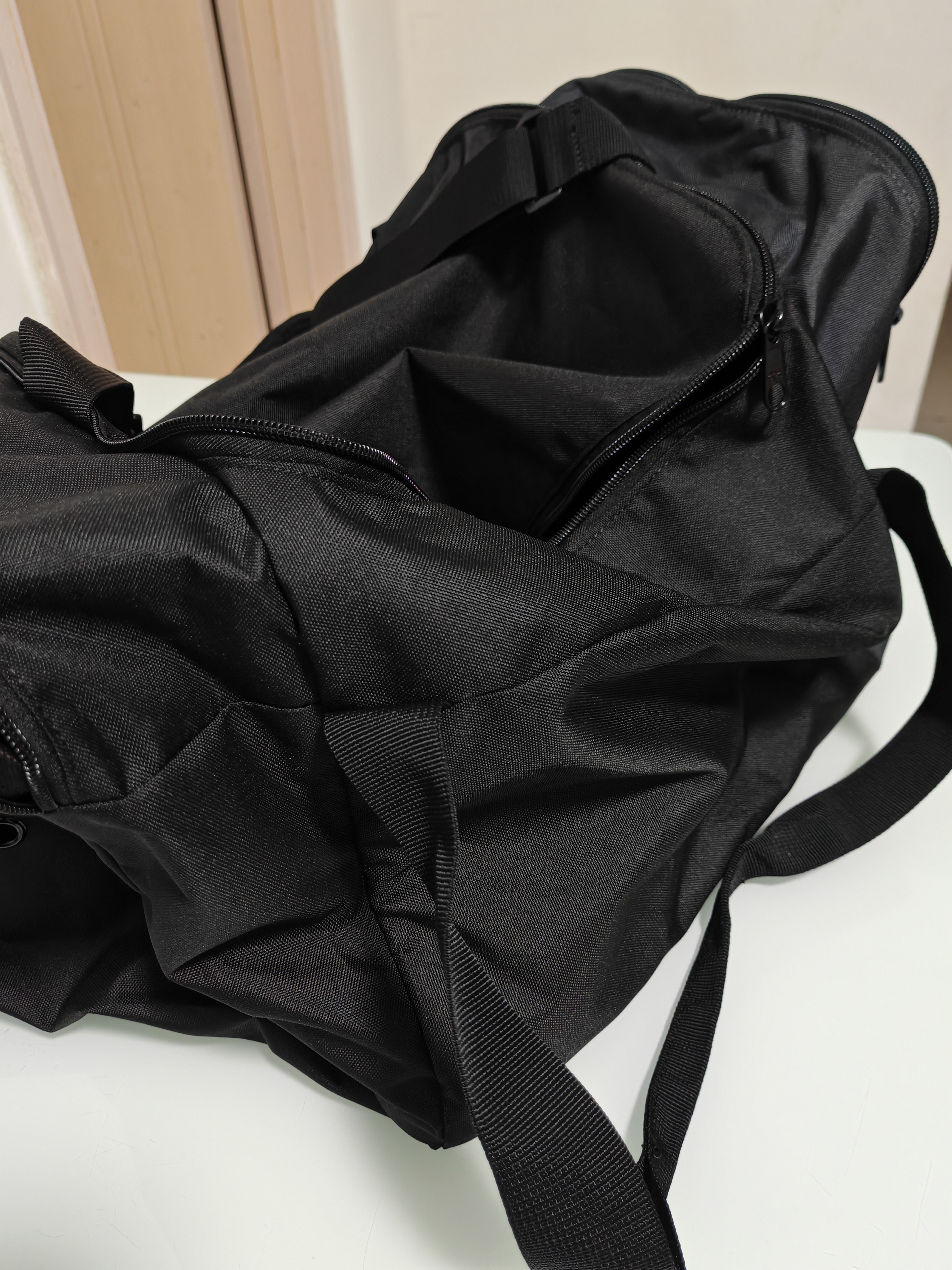 迪卡侬（DECATHLON）足球单肩包20L健身包运动背包返回绿茵场IVO2 黑色55L 实拍图