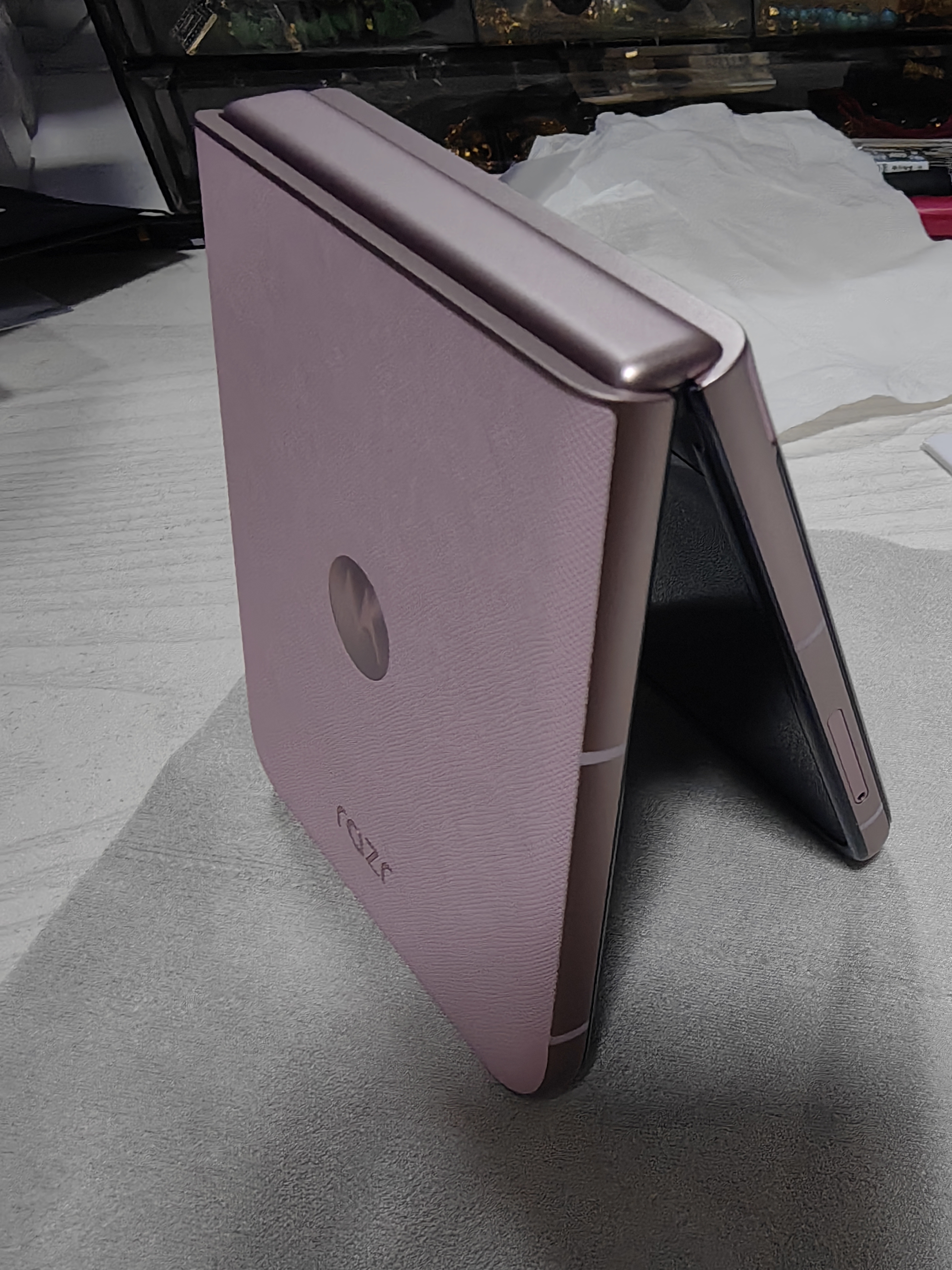 摩托罗拉联想moto Razr 60 第6代折叠屏 自由悬停拍 张凌赫同款 12+512马卡龙粉 实拍图