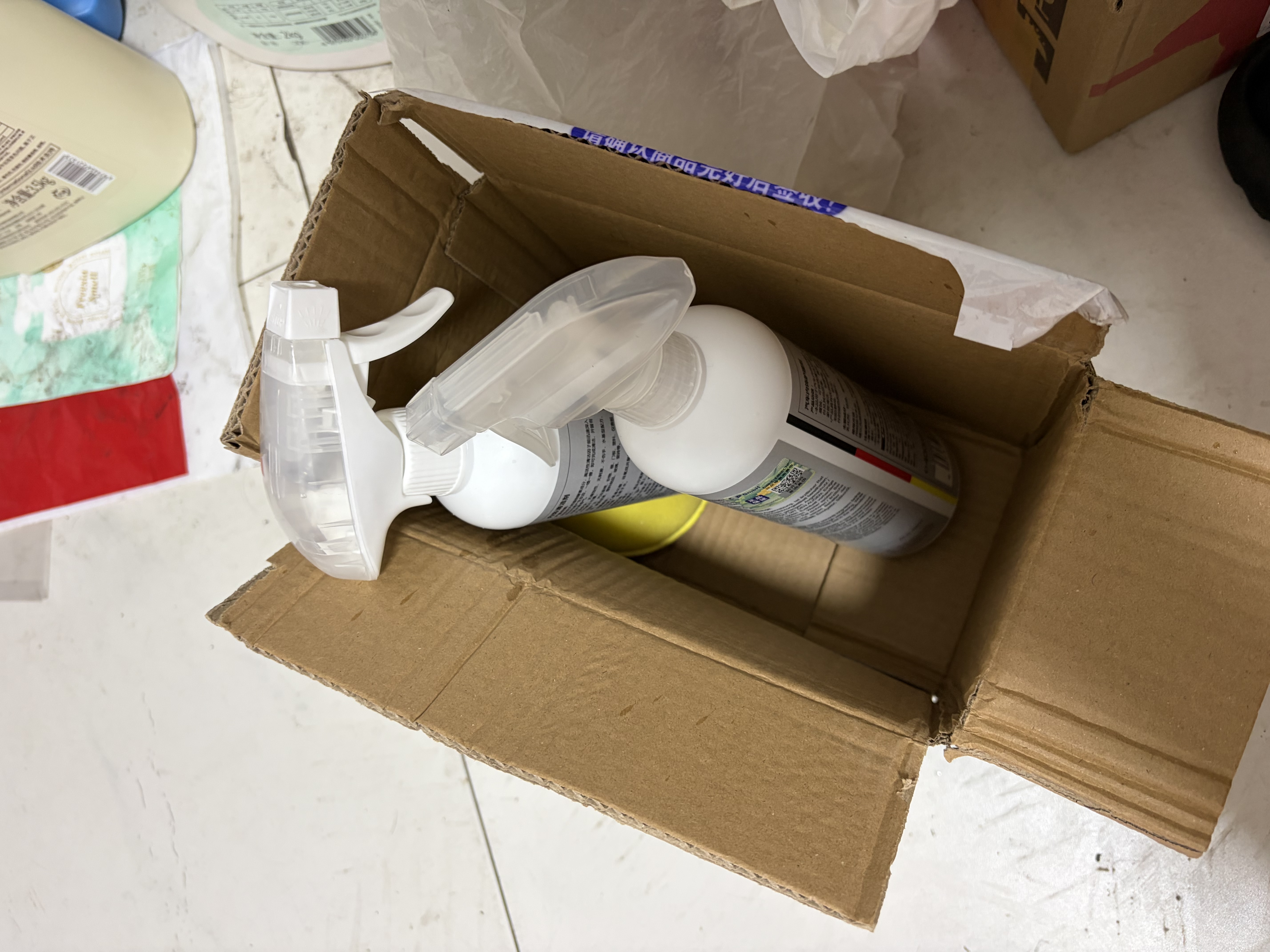 蓝海豚汽车内饰清洁剂800ml车内顶棚座椅清洗剂皮革护理剂塑料翻新剂 实拍图