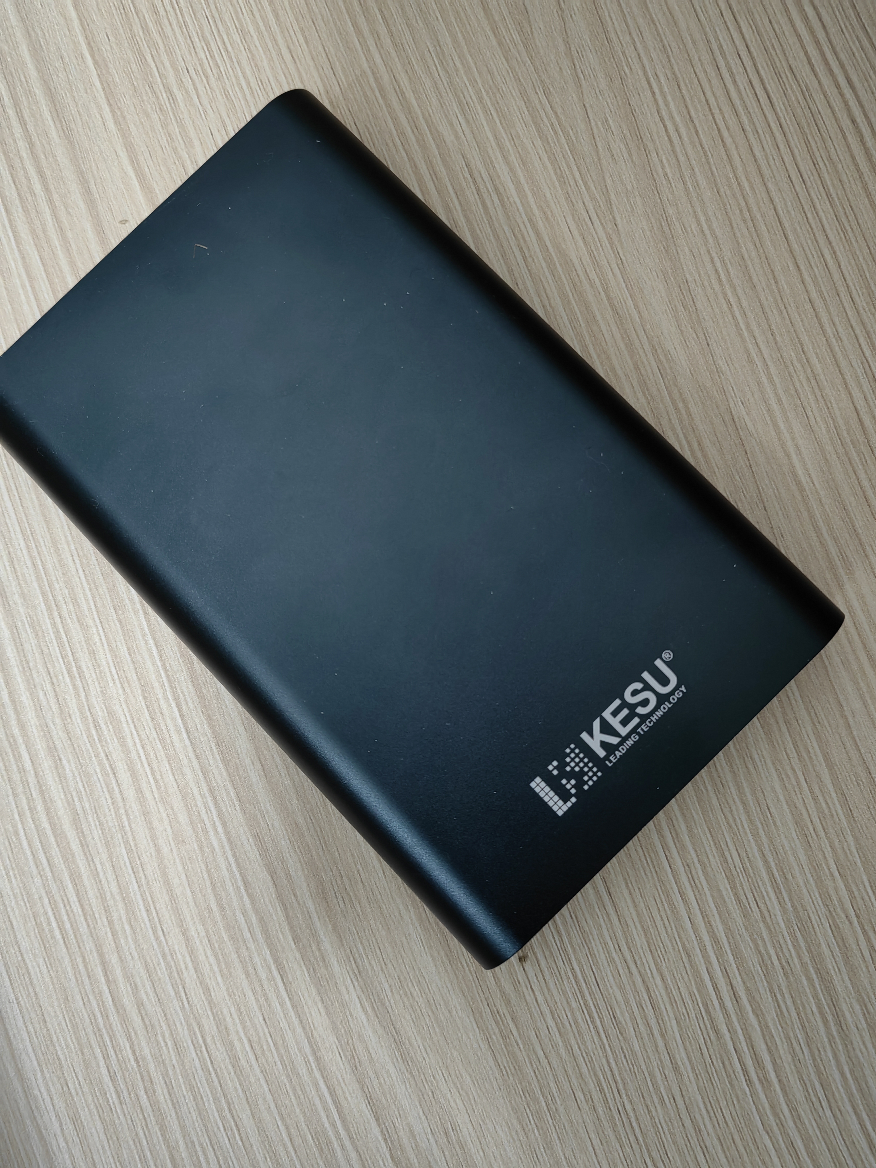 科硕（KESU）1TB 移动硬盘 USB3.0 大容量外接机械硬盘 海量存储 笔记本电脑手机连接 2.5英寸 家庭存储办公 实拍图