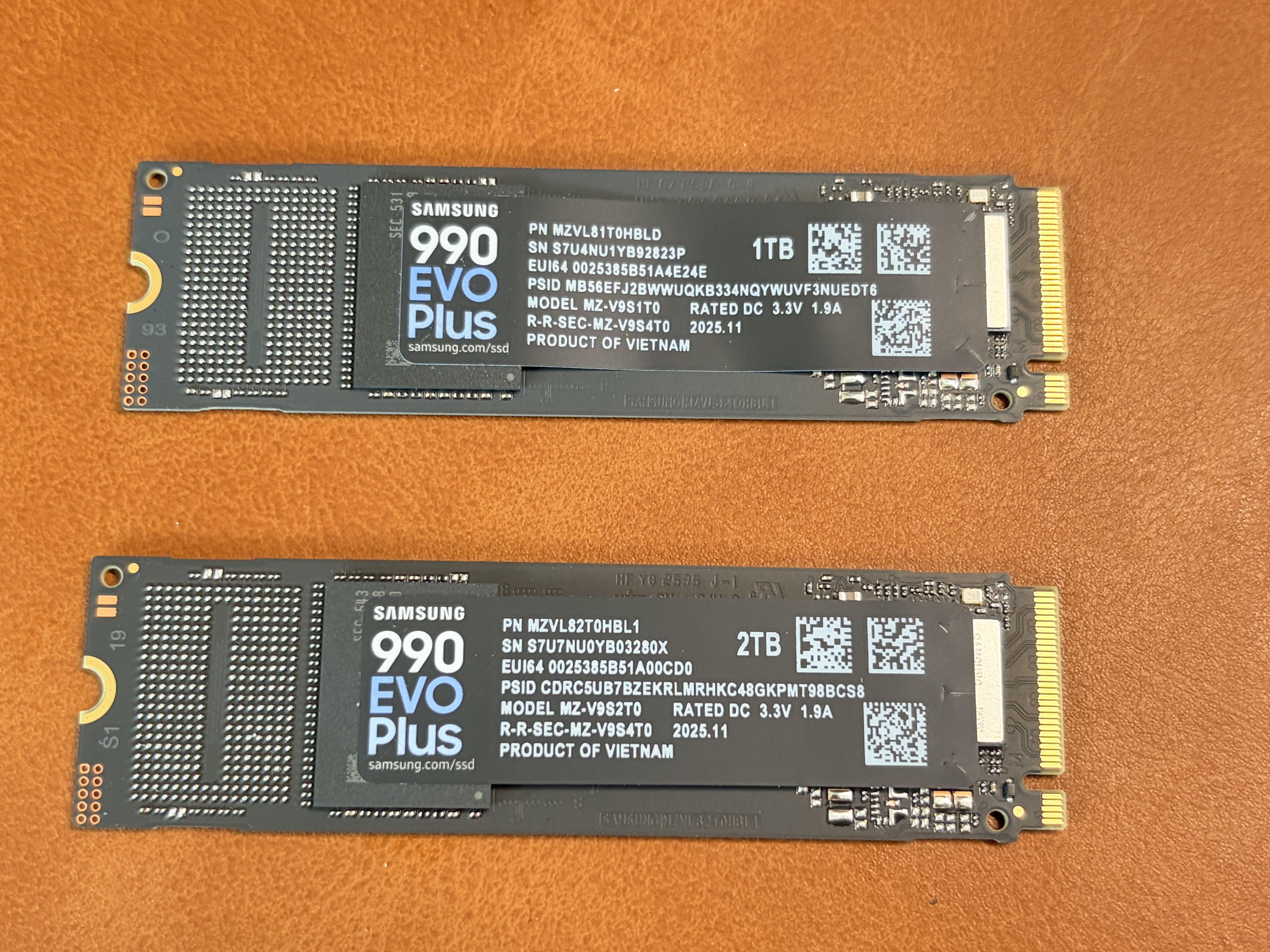 三星（SAMSUNG）2TB SSD固态硬盘 M.2接口(NVMe协议PCIe4.0*4/5.0*2)读速7250MB/S 990 EVO Plus 实拍图