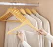 京东京造 无痕实木衣架 西服衣服架木头衣服挂木制大衣西装衣撑 5支 实拍图