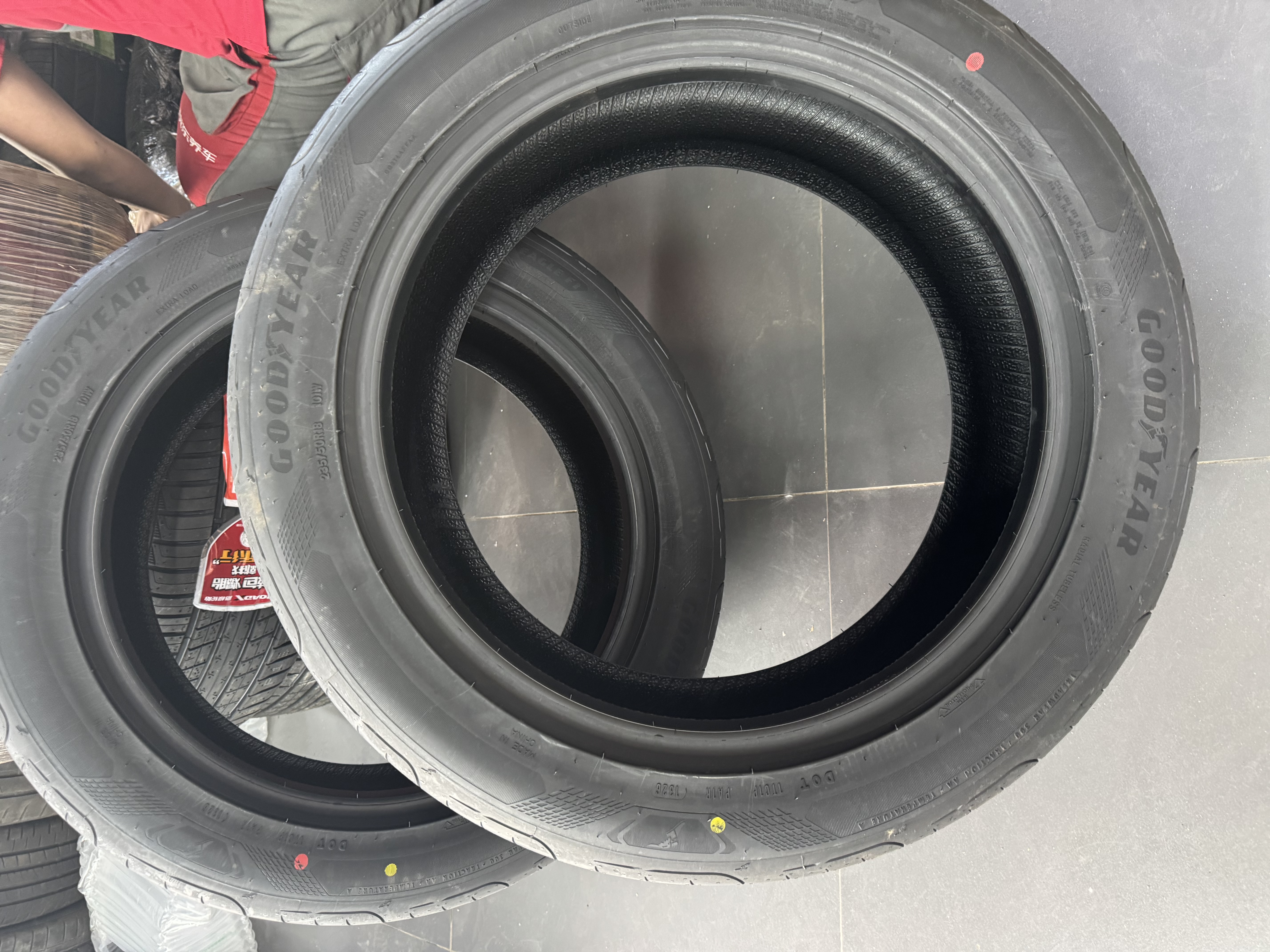 固特异（Goodyear）汽车轮胎235/50R18 101W 鹰驰F1酷跑 适配福特翼虎/大众 御乘升级 实拍图