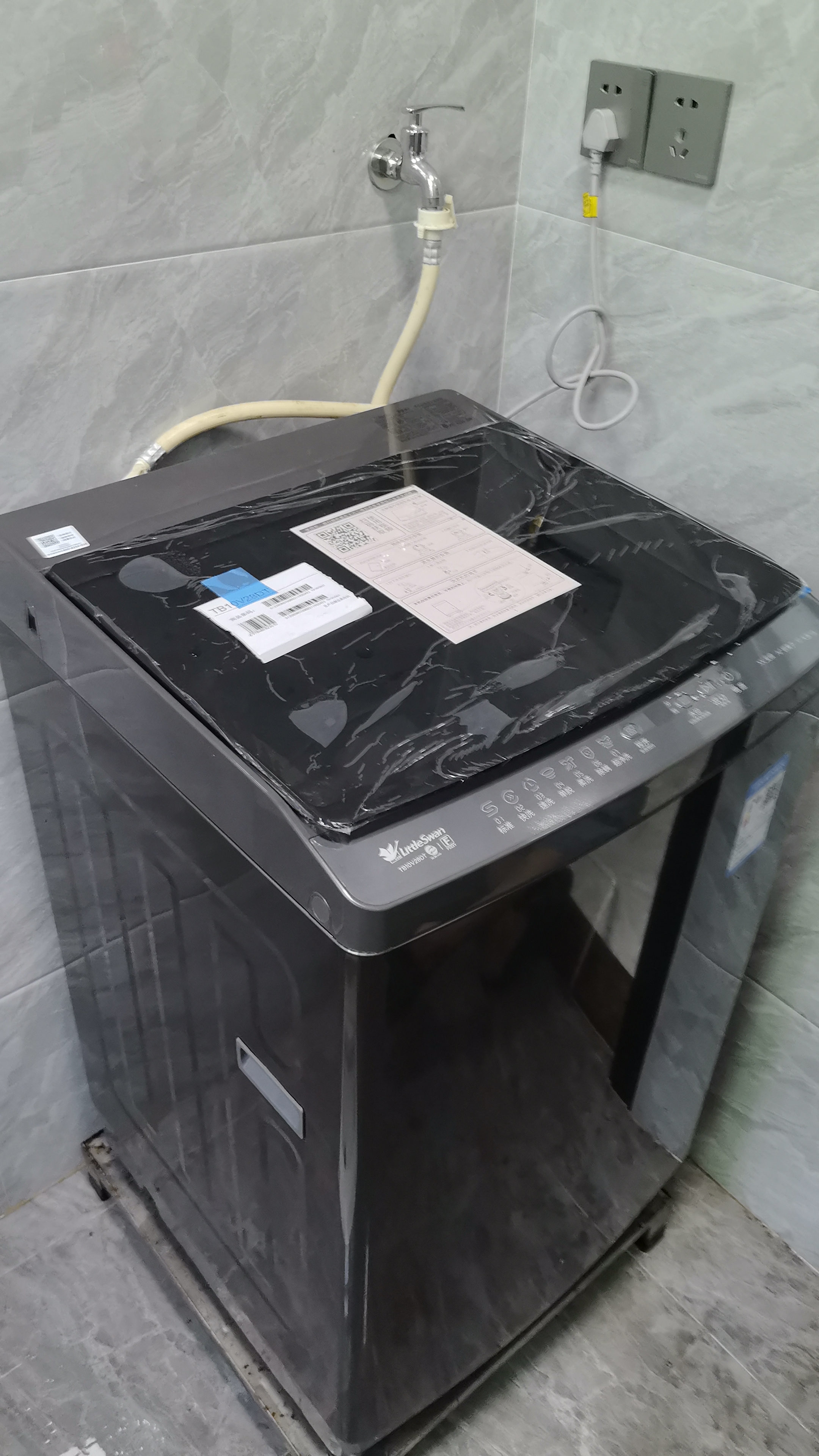 小天鹅（LittleSwan）波轮洗衣机全自动家用 10KG 直驱变频 TB10V28DT 一级能效 除菌螨 以旧换新 京东自营 出租房宿舍 实拍图