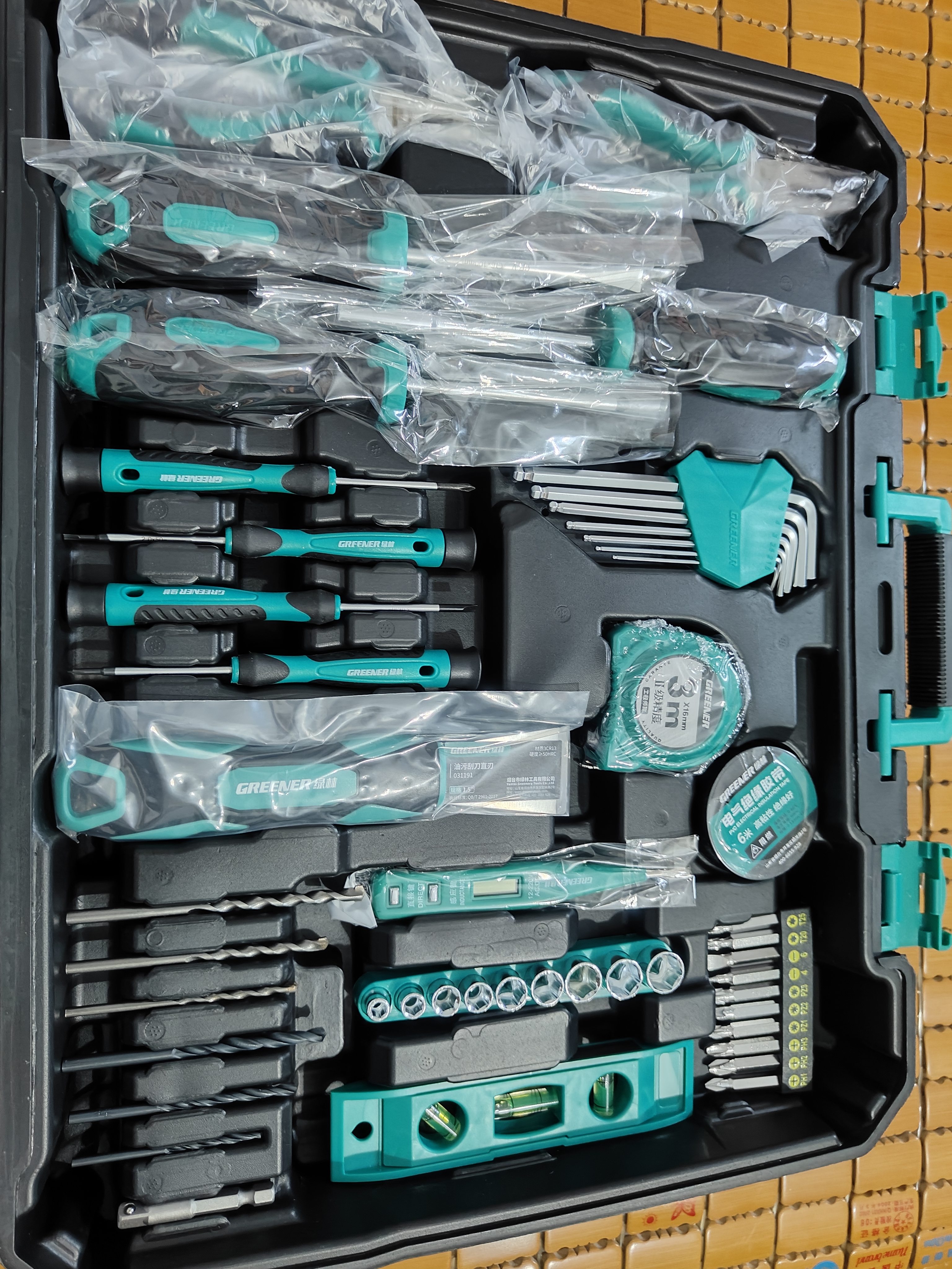 绿林（GREENER）21V无刷冲击锂电钻电工专用维修多功能手电钻工具箱32件套+27配件 实拍图