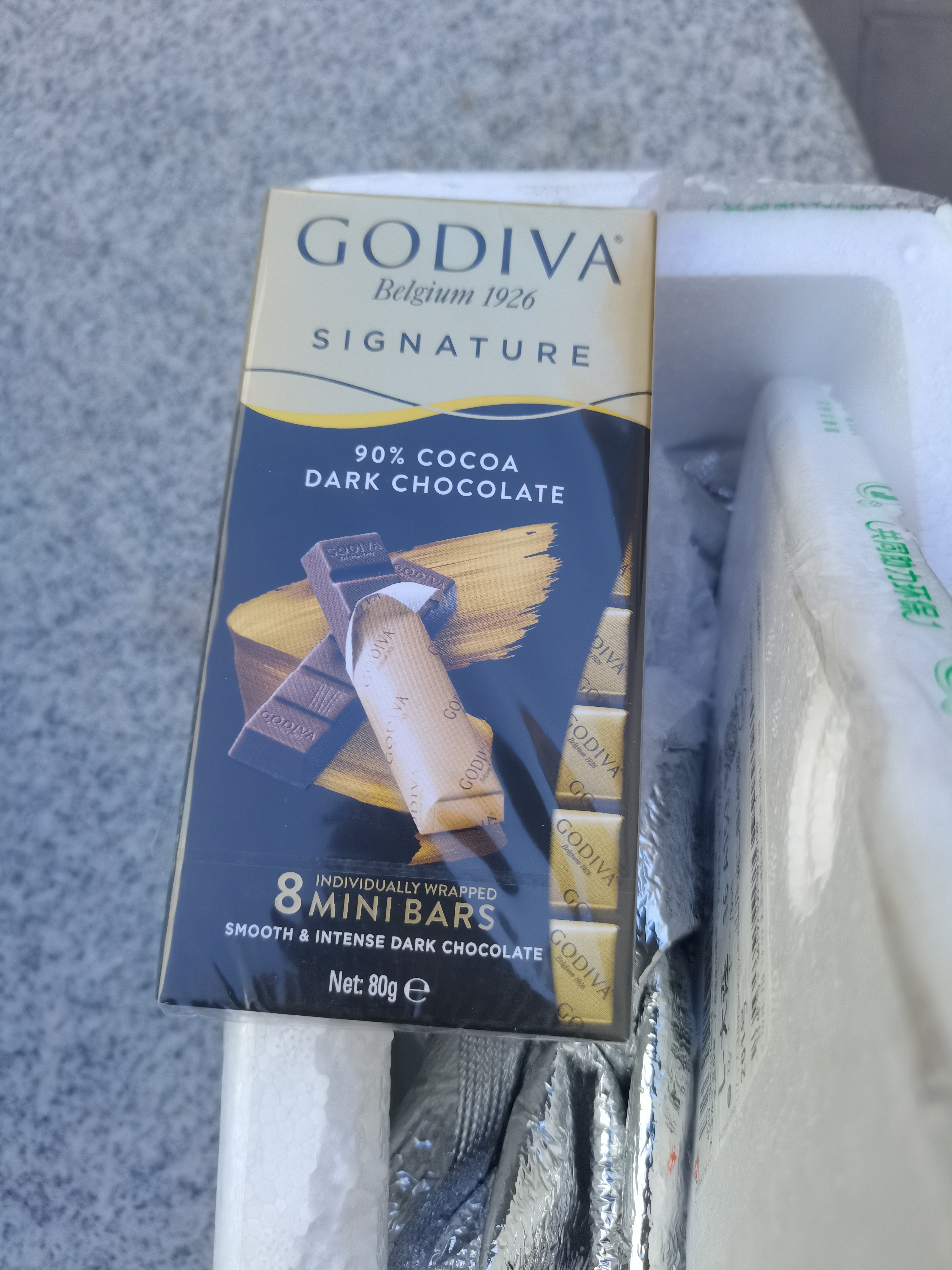 歌帝梵（Godiva）90%可可黑巧克力排块80克生日礼物休闲零食 实拍图