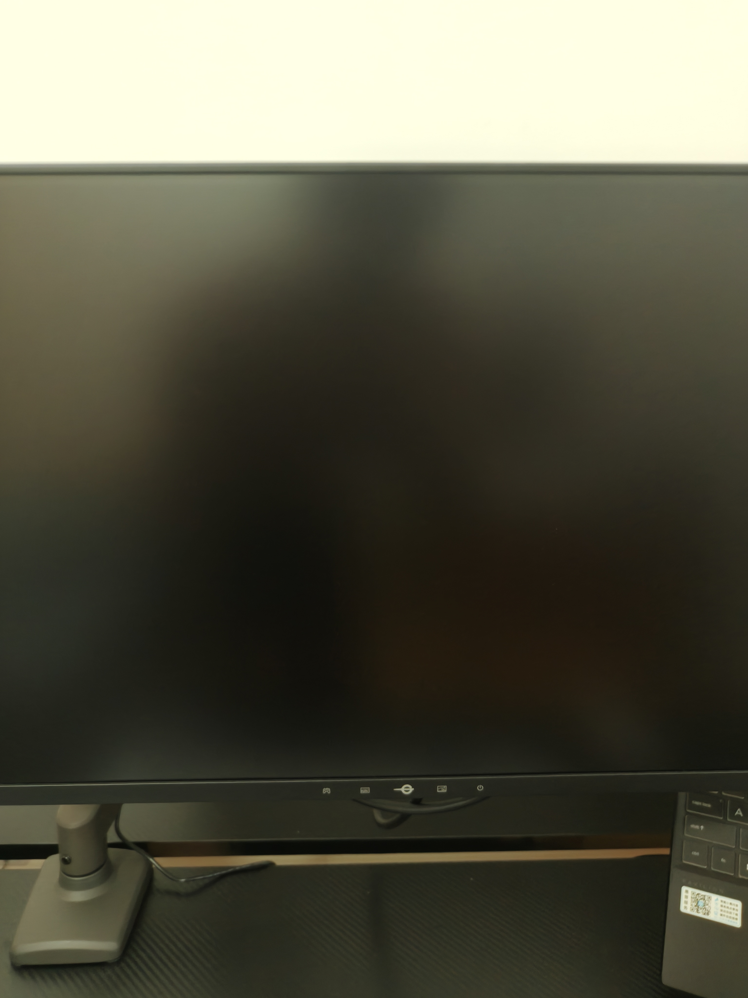 泰坦军团24.5英寸双侧入光技术 300Hz DyDs0.5ms响应 HDR500 耳机挂架 硬件低蓝光不闪屏 电竞显示器KG257H 实拍图