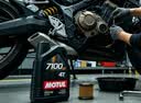摩特（MOTUL）7100 酯类全合成机油10W-30 摩托车机油 四冲程SP级 原装进口 1L 实拍图
