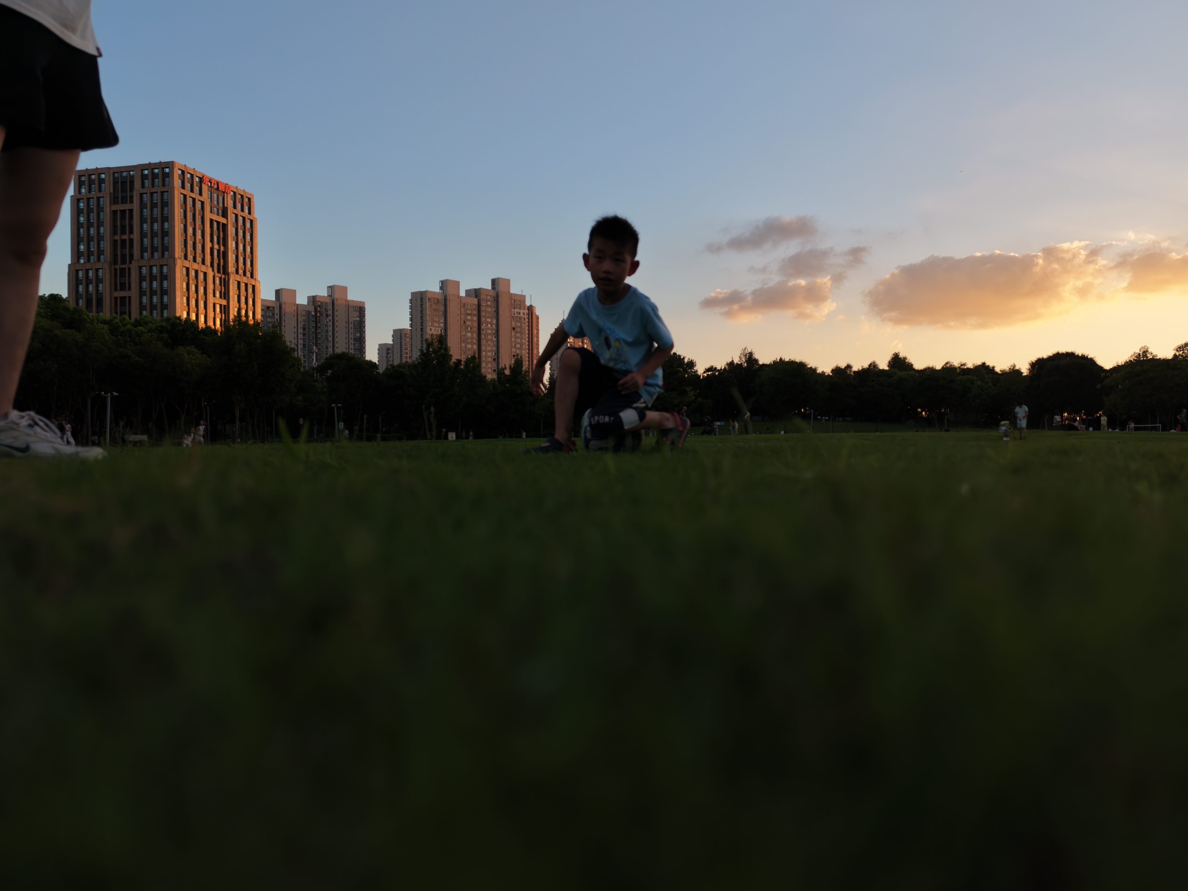 大疆DJI Lito X1/ Lito 1无人机 新手入门优选航拍机 4K高清视频 全向避障智能跟随 折叠便携轻型 Lito X1 畅飞套装（DJI RC-N3） 标配（不含随心换） 标配（不含内存卡 实拍图