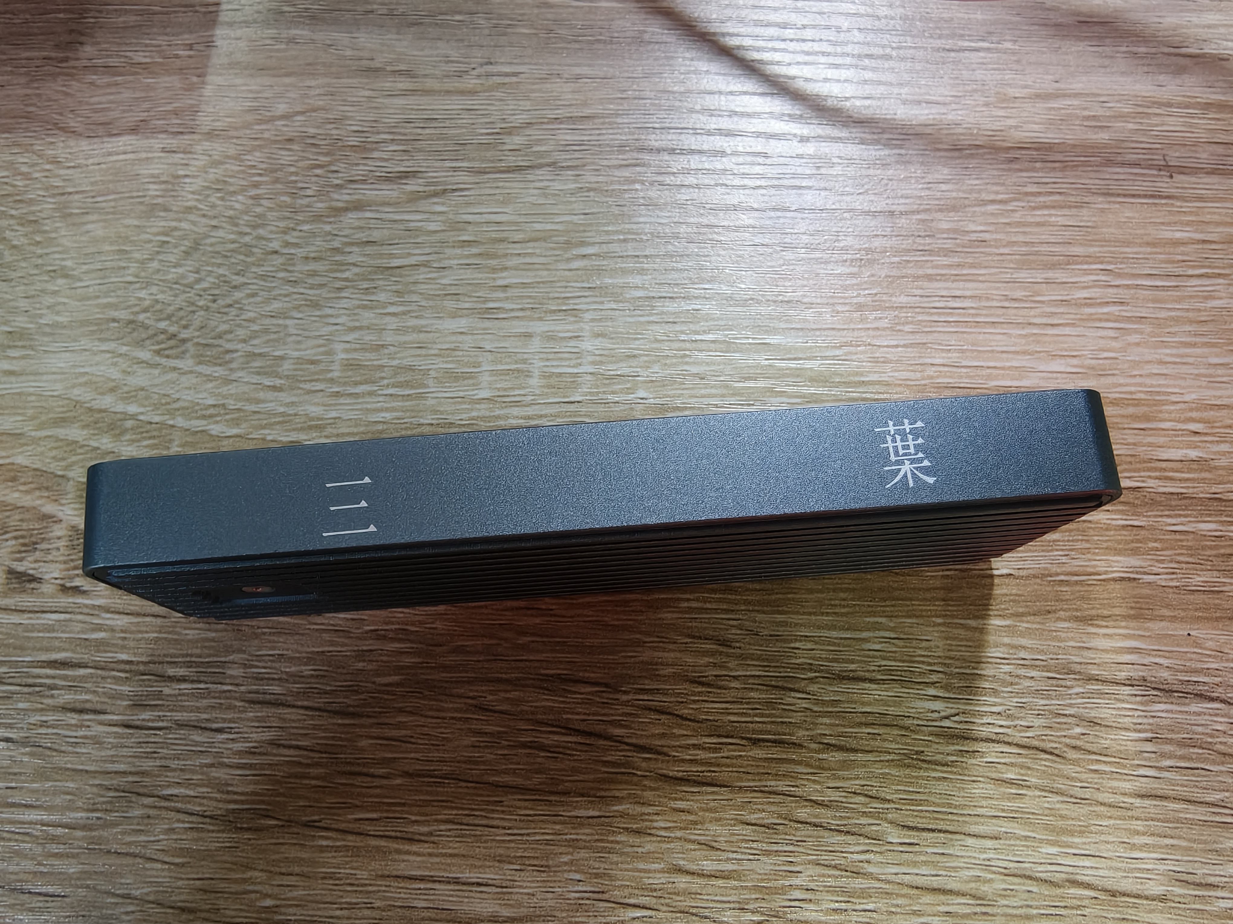 梵想（FANXIANG）M.2 NVMe/SATA双协议移动硬盘盒 Type-C3.2接口带显示屏幕 SSD固态外置盒智能数显 MD86 实拍图