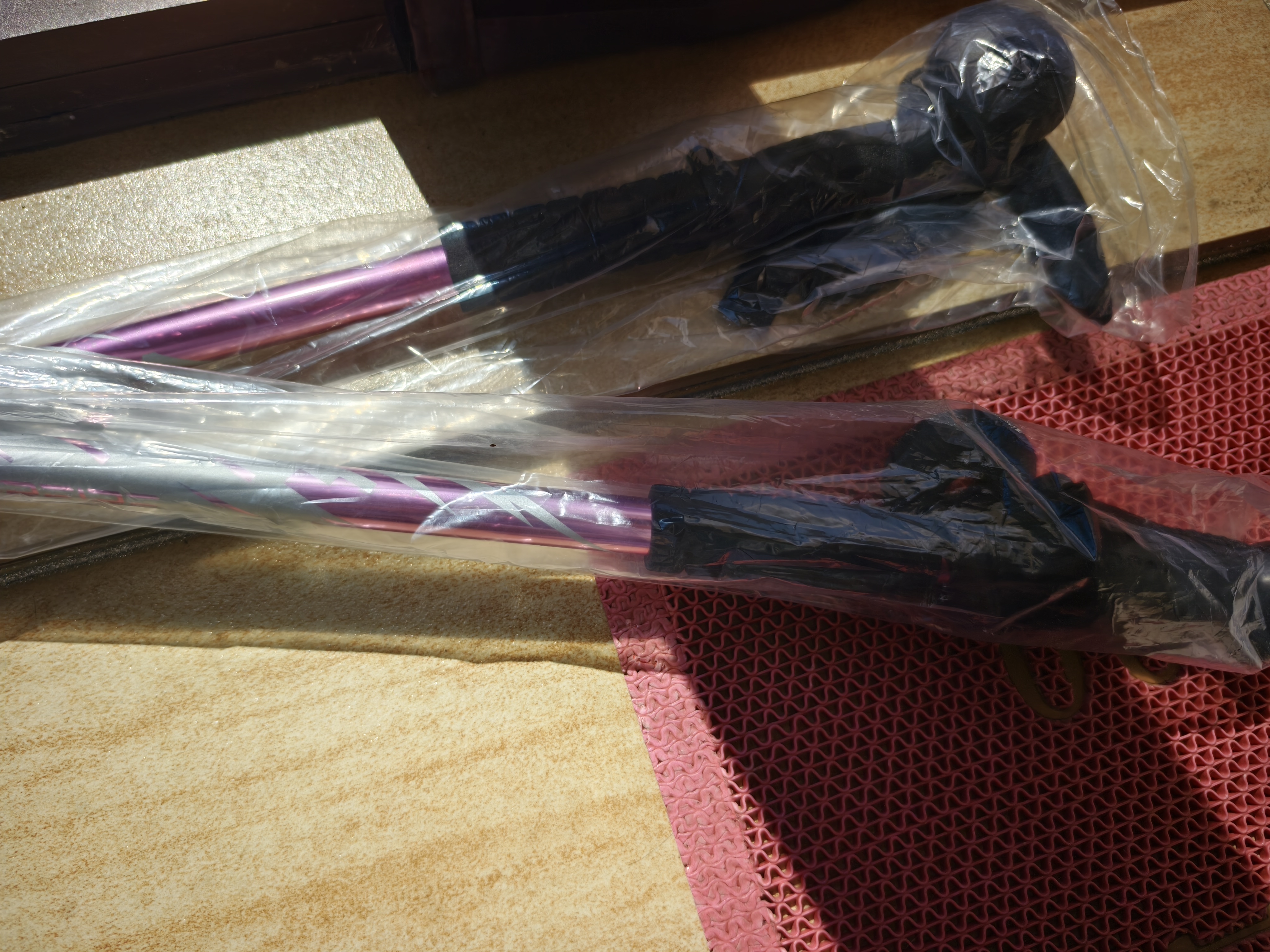 神火（SupFire）登山杖女士超轻户外爬山徒步可伸缩式非折叠儿童老人手拐杖棍装备 实拍图