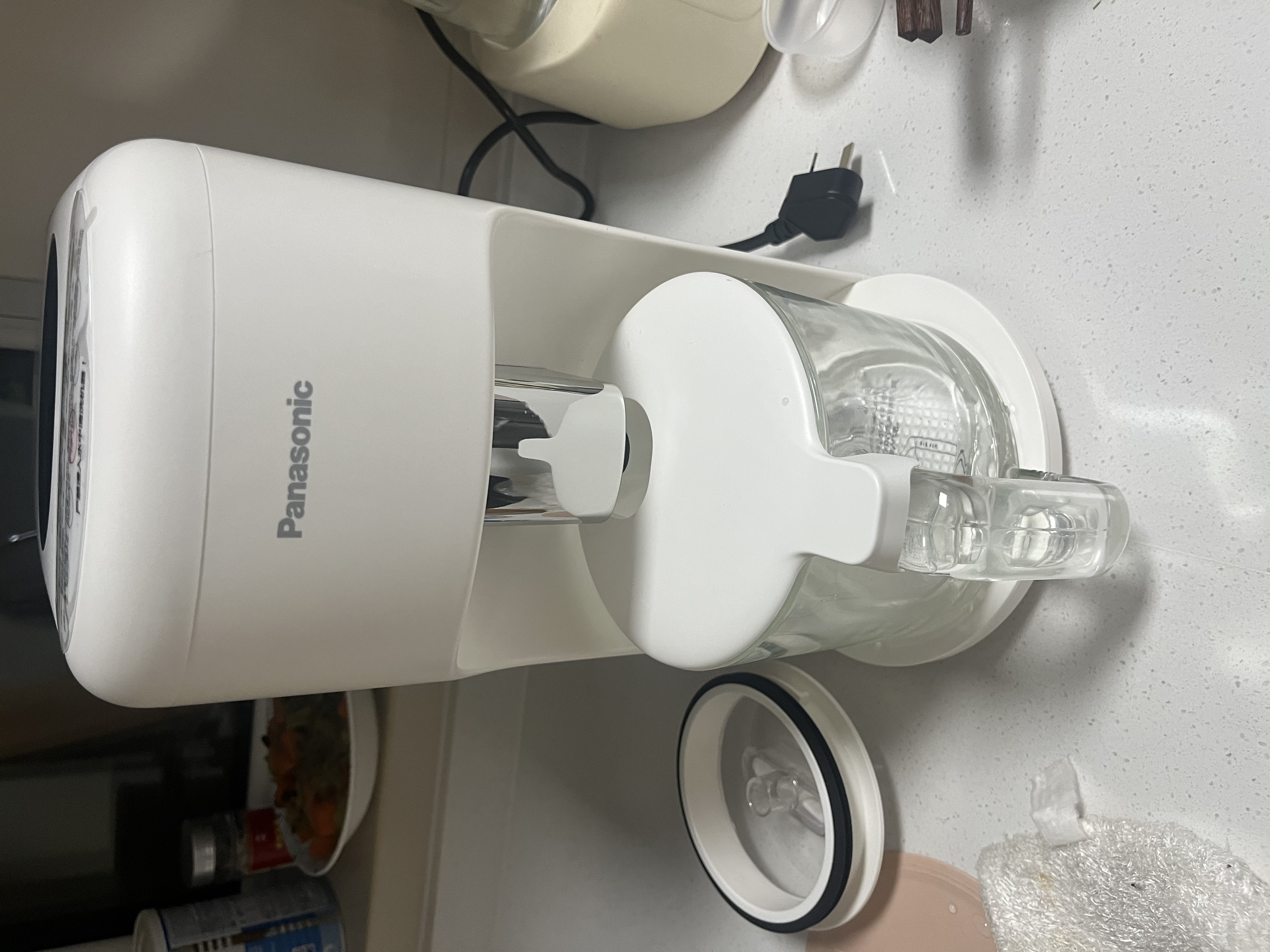 松下（Panasonic）白月光破壁机家用自清洗加热多功能豆浆机免手洗免过滤低音榨汁机预约蔬果辅食破壁机MX-H5701CSQ 实拍图