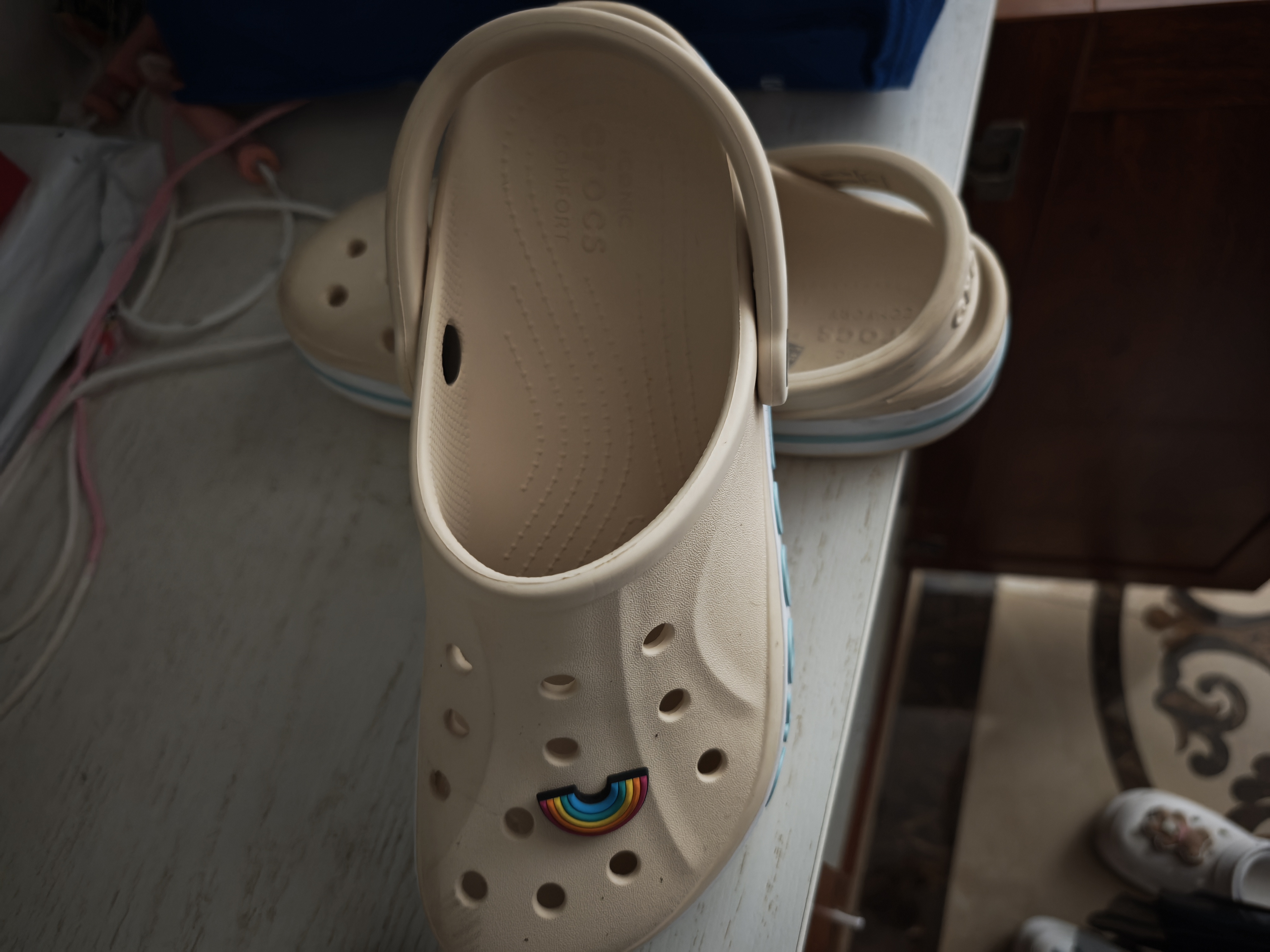 卡骆驰（CROCS）贝雅卡骆班洞洞鞋|205089 冬日白/彩色-1LI   41 /42(260mm)   实拍图