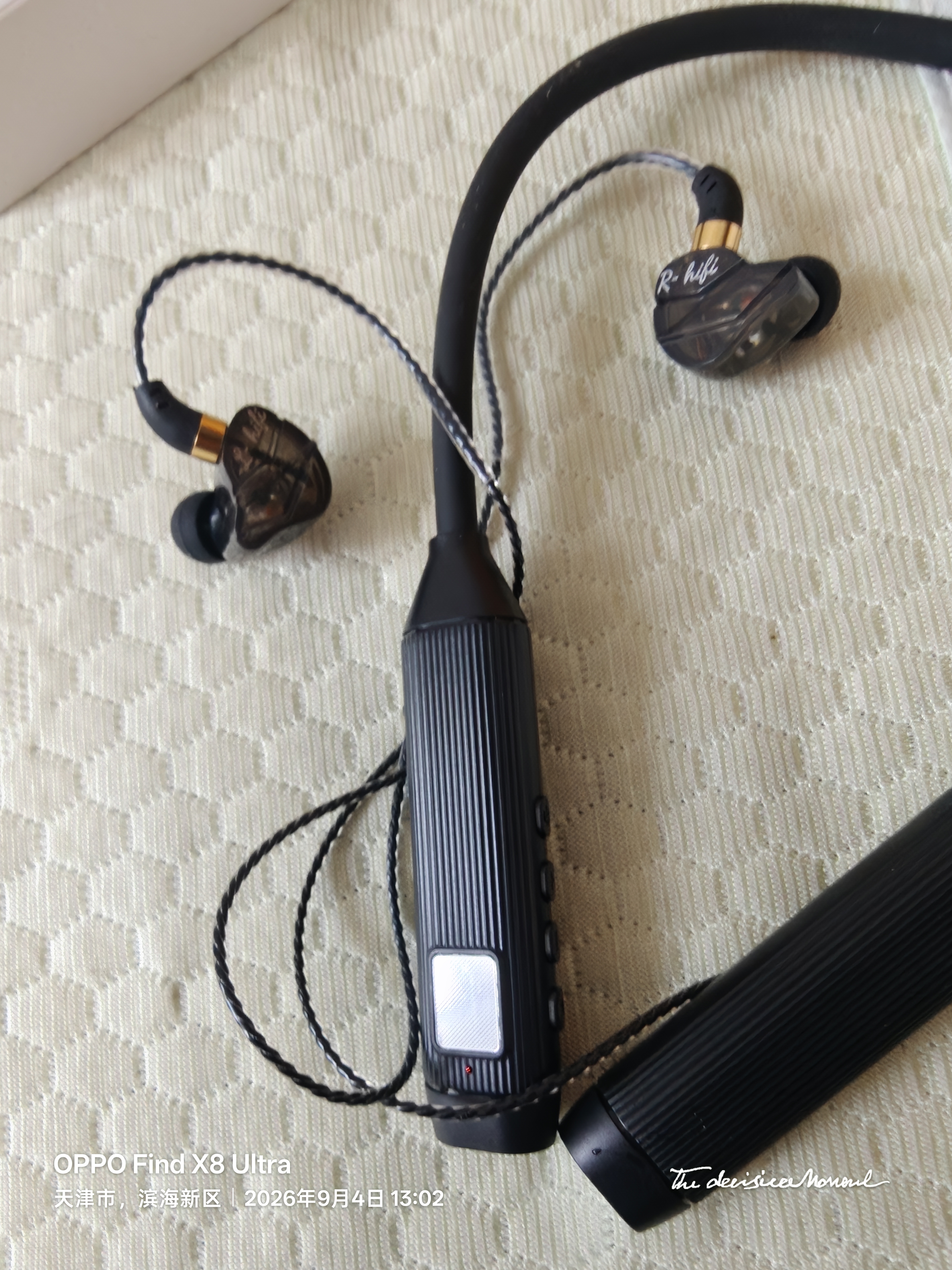 ZOEWEEN 挂脖式蓝牙耳机无线颈挂式HIFI高音质降噪超长续航待机游戏运动入耳式适配华为OPPO苹果vivo手机 【炫雅黑】超大电量 防水抗汗丨颈挂式狂甩不掉 实拍图