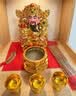 财神爷神像家用陶瓷文财神佛像乔迁店铺开业文财神爷桌面摆件套装 16寸金文财神（带灯套装） 实拍图