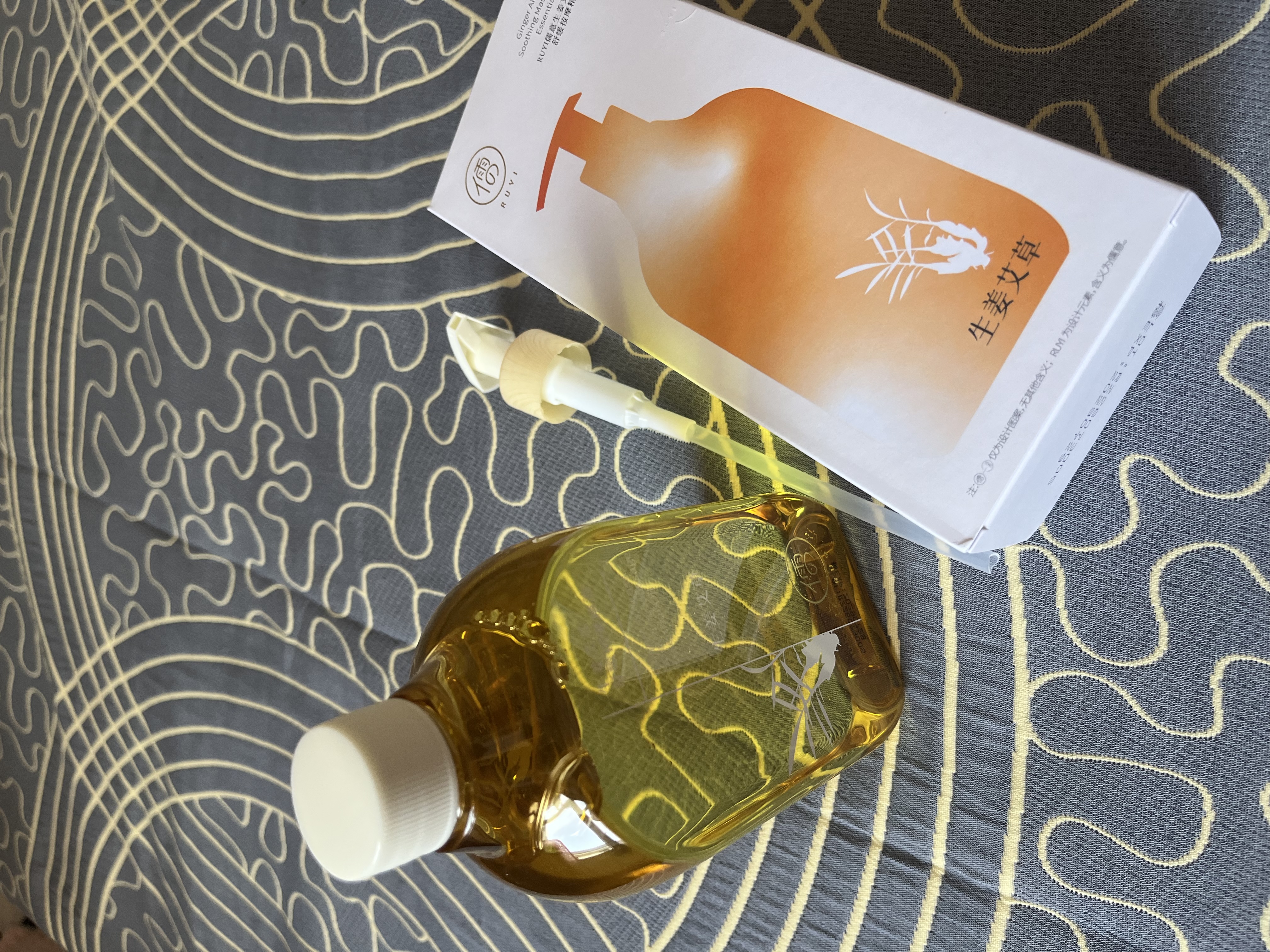 儒意（RUYI）生姜艾草按摩精油500ml 通经络全身排毒发热拔罐spa开背推拿刮痧 实拍图