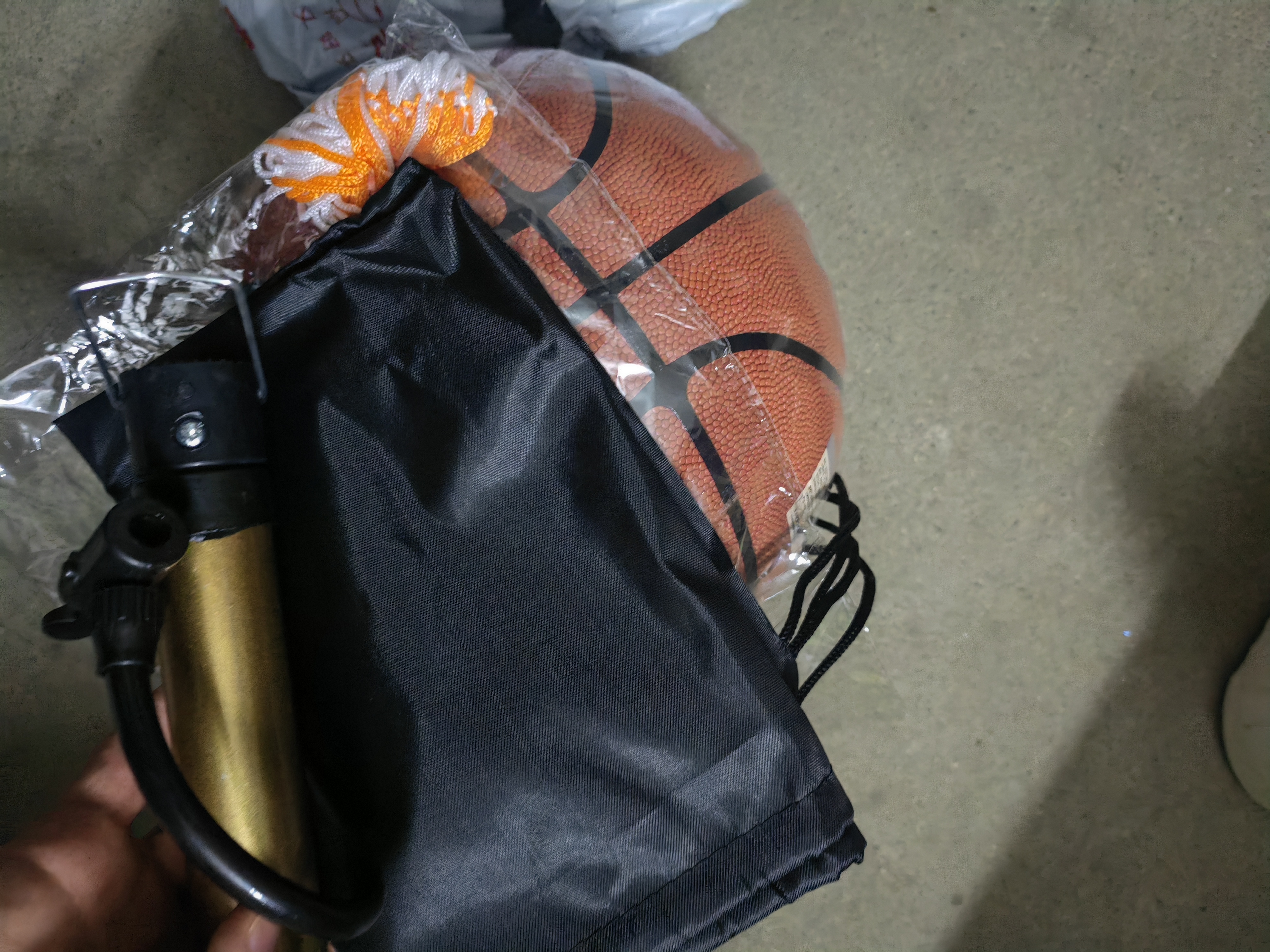 斯伯丁（SPALDING）篮球TF系列7号PU比赛室内外兼用耐磨学生成人青少年 77-176Y 实拍图