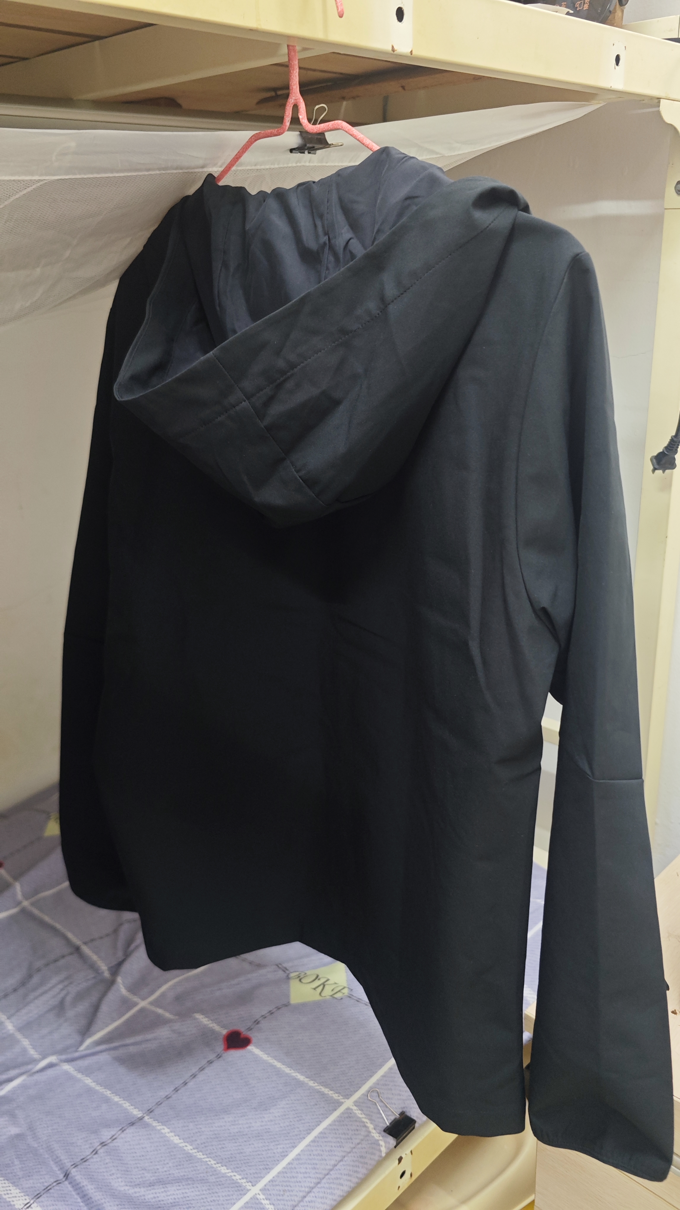 特步防泼水外套秋季新款男夹克上衣跑步服户外骑行服双层风衣运动服 【晴雨两穿 干爽不湿冷】正黑色-0130常规 L 实拍图