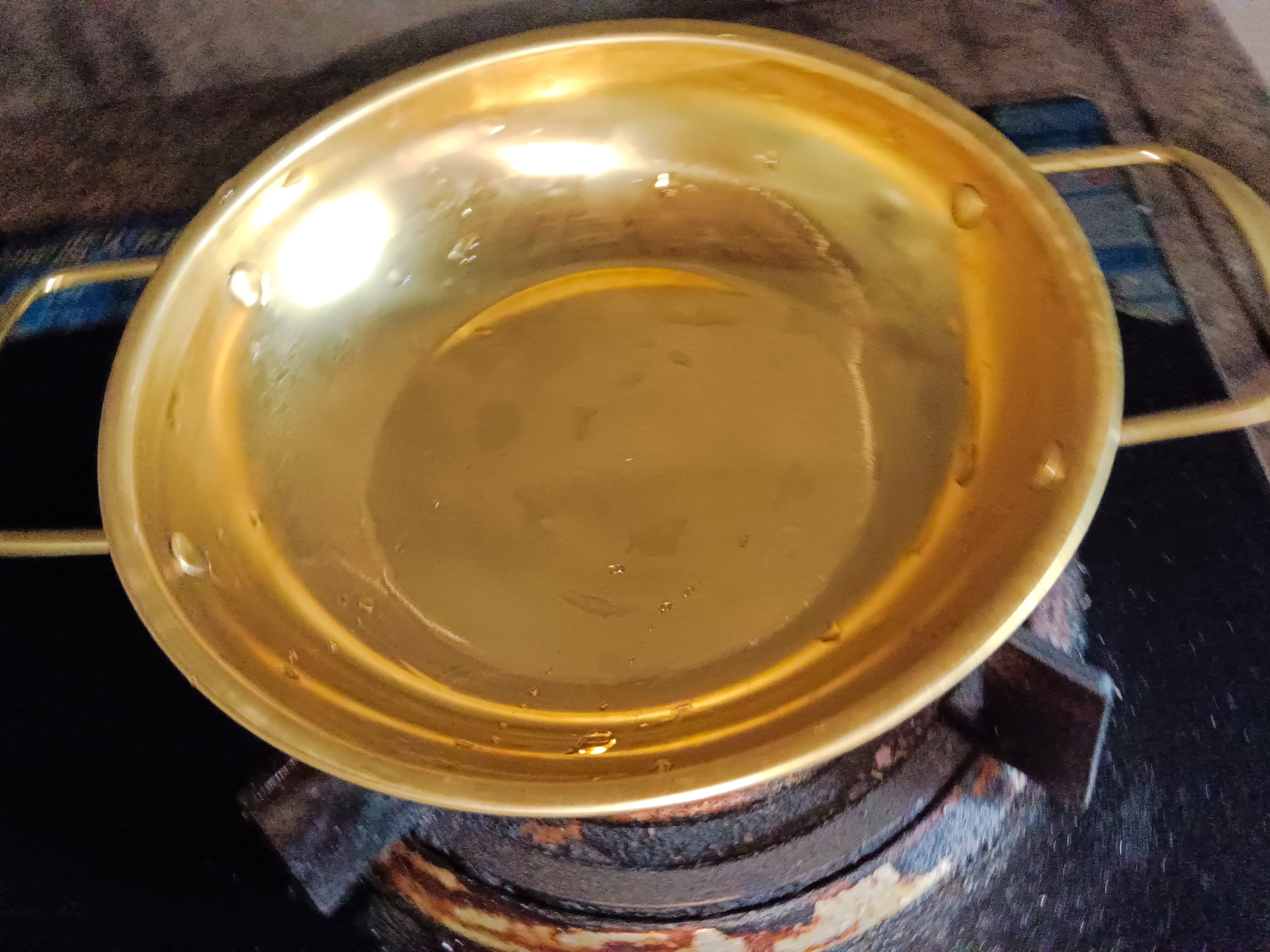 【韩剧同款】加厚不锈钢干锅海鲜锅火锅金色平底浅锅双耳锅泡面锅 迷你款17cm【金色】双柄汤锅 实拍图