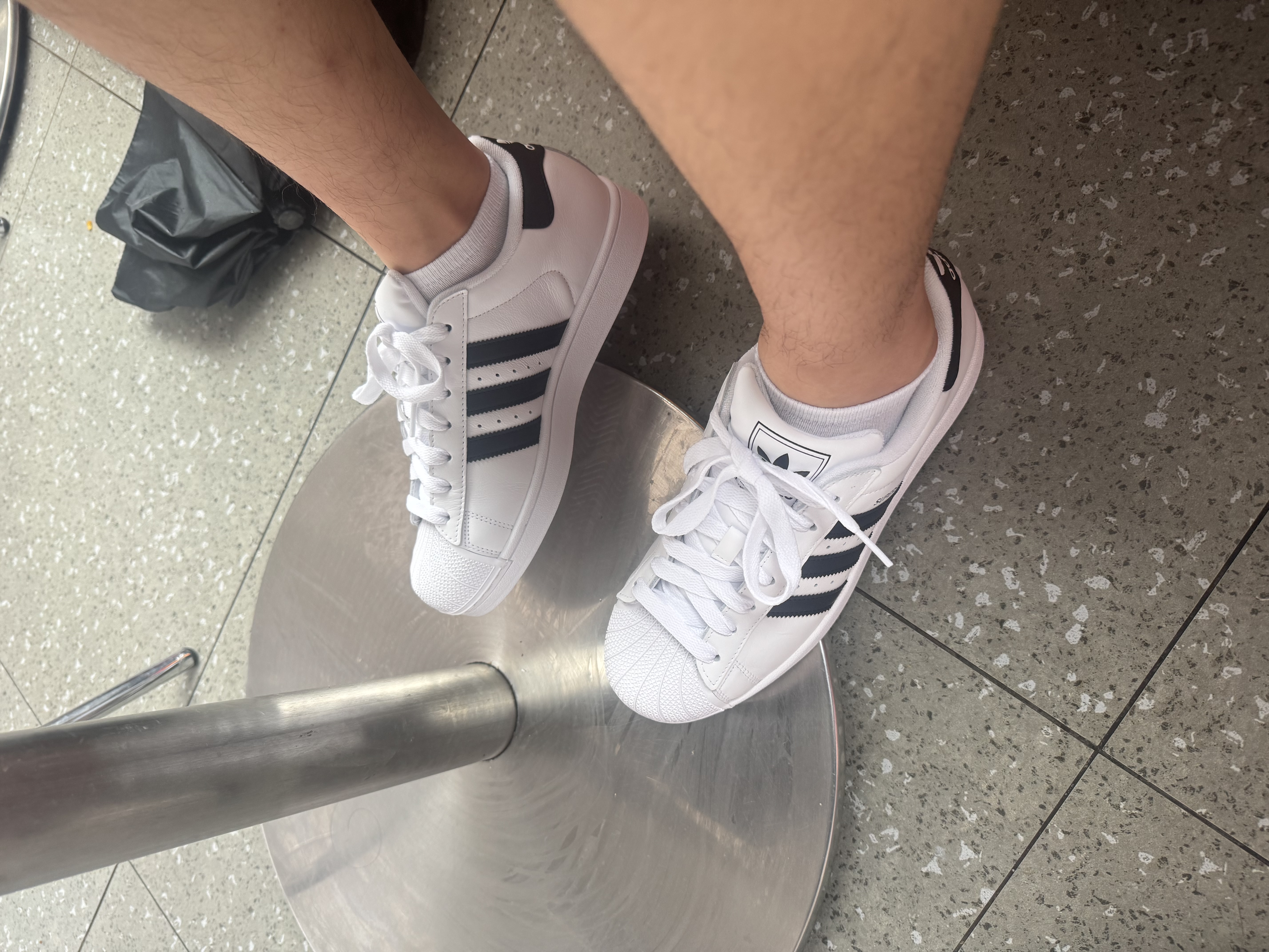 阿迪达斯adidas三叶草贝壳头SUPERSTARII男女休闲鞋 IH8659 42码 实拍图