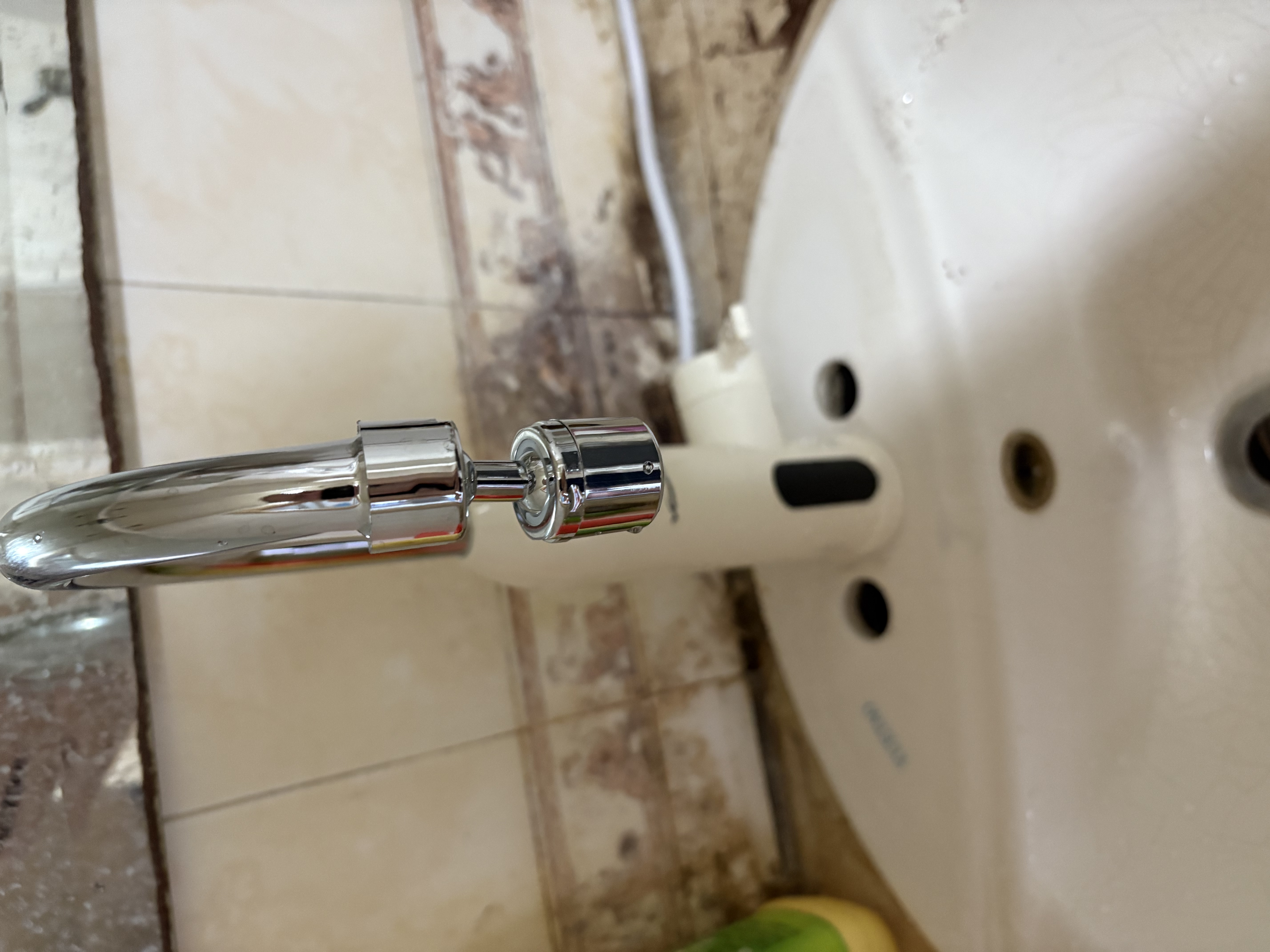 万和即热式电热水龙头加热快速热过水热万向龙头冷热两用恒温厨房卫用阳台数显家用电热水器小厨宝199D 实拍图