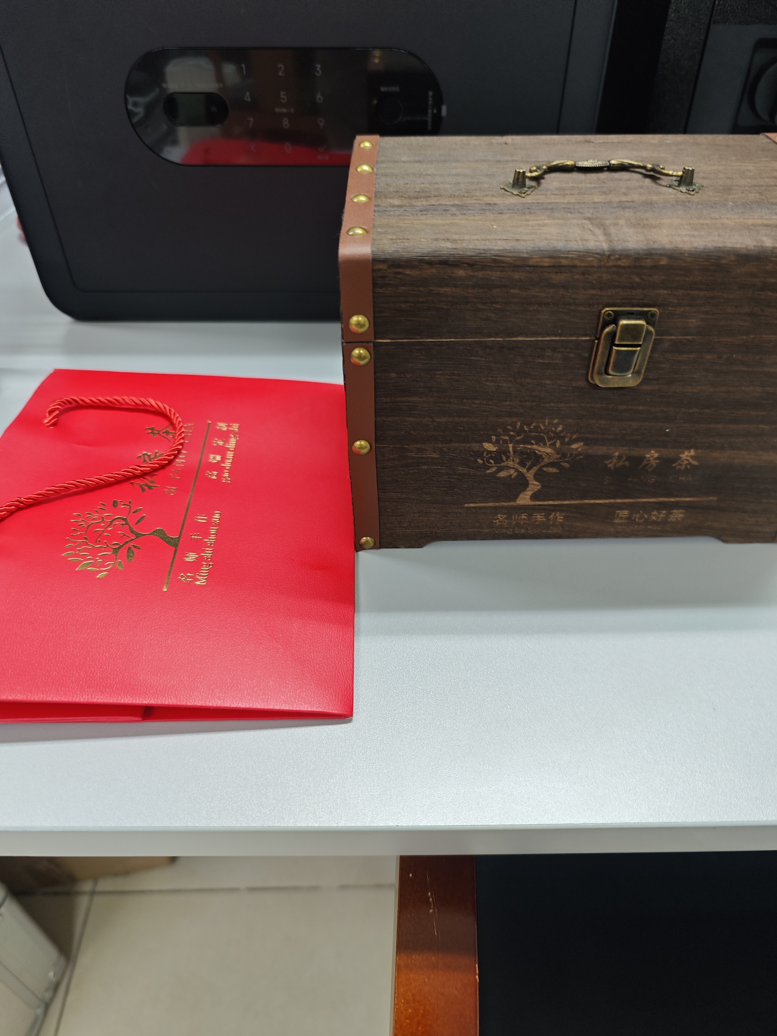 茗杰武夷特产红茶金骏眉特级500g 茶叶礼盒装 中秋节送礼送领导长辈 实拍图