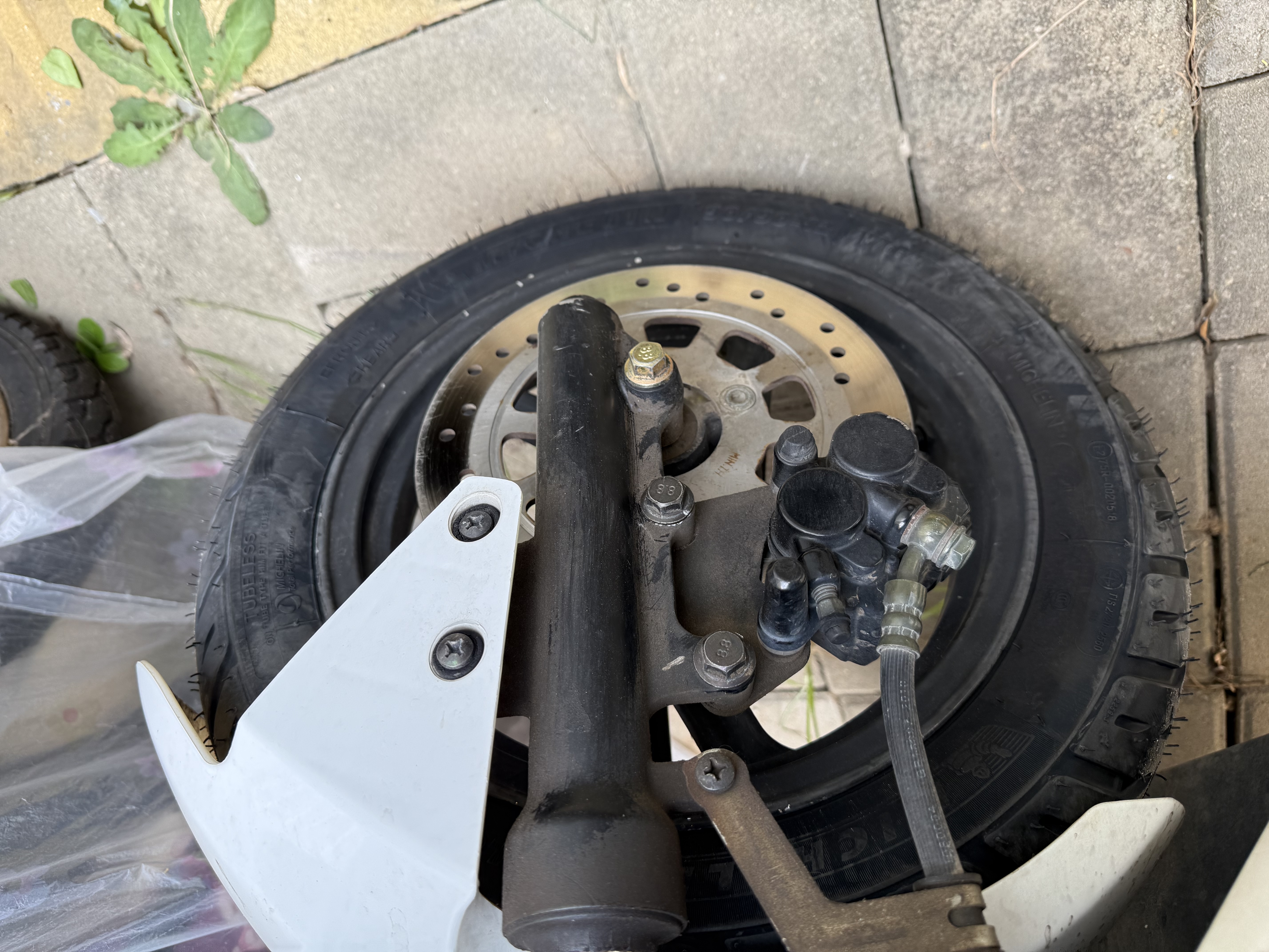 米其林（MICHELIN）摩托车轮胎 PILOT STREET 2  90/90-12  实拍图