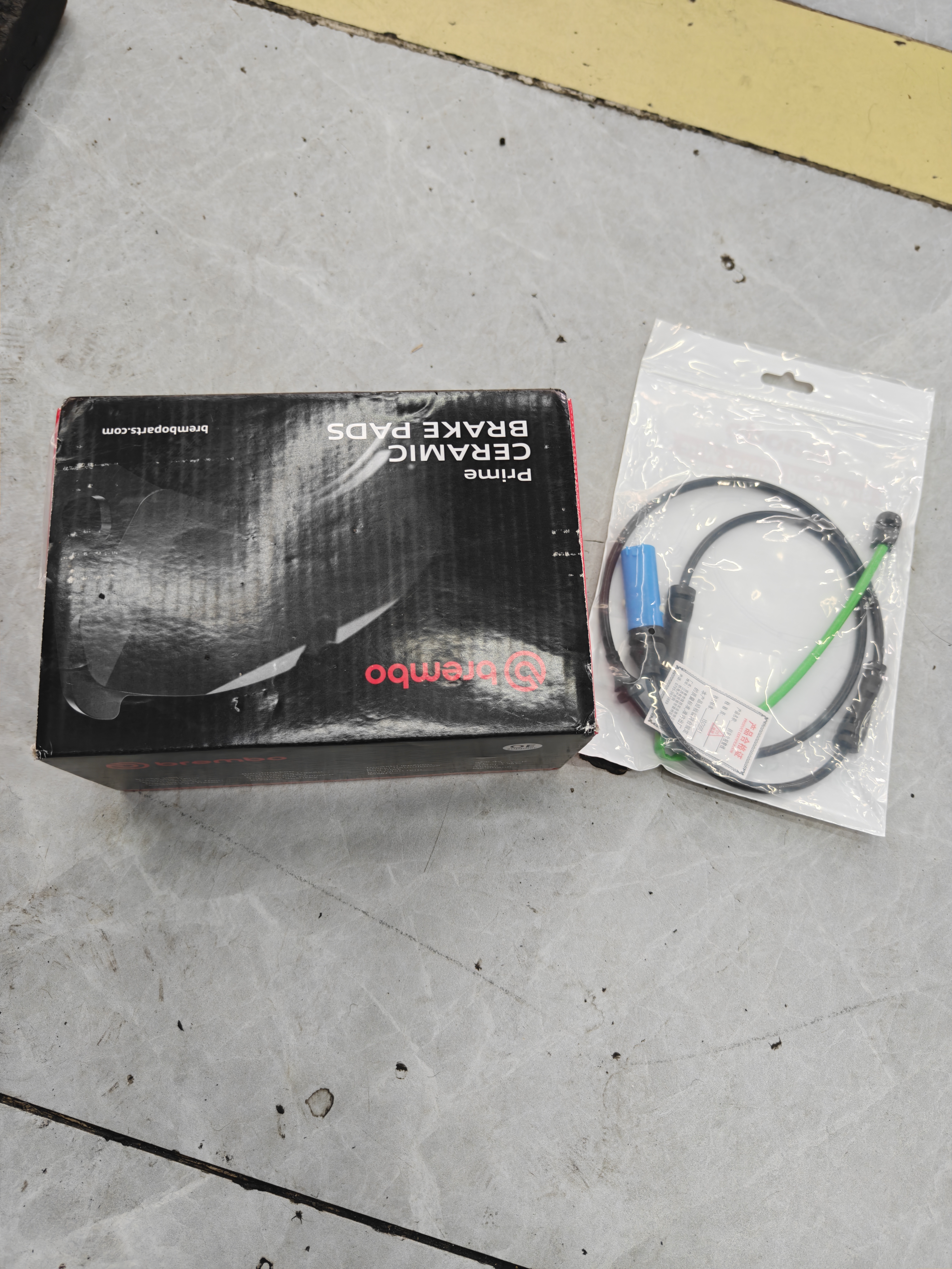 布雷博刹车片前片原厂品质MINI迷你宝马3系125218220225320325330425430 实拍图