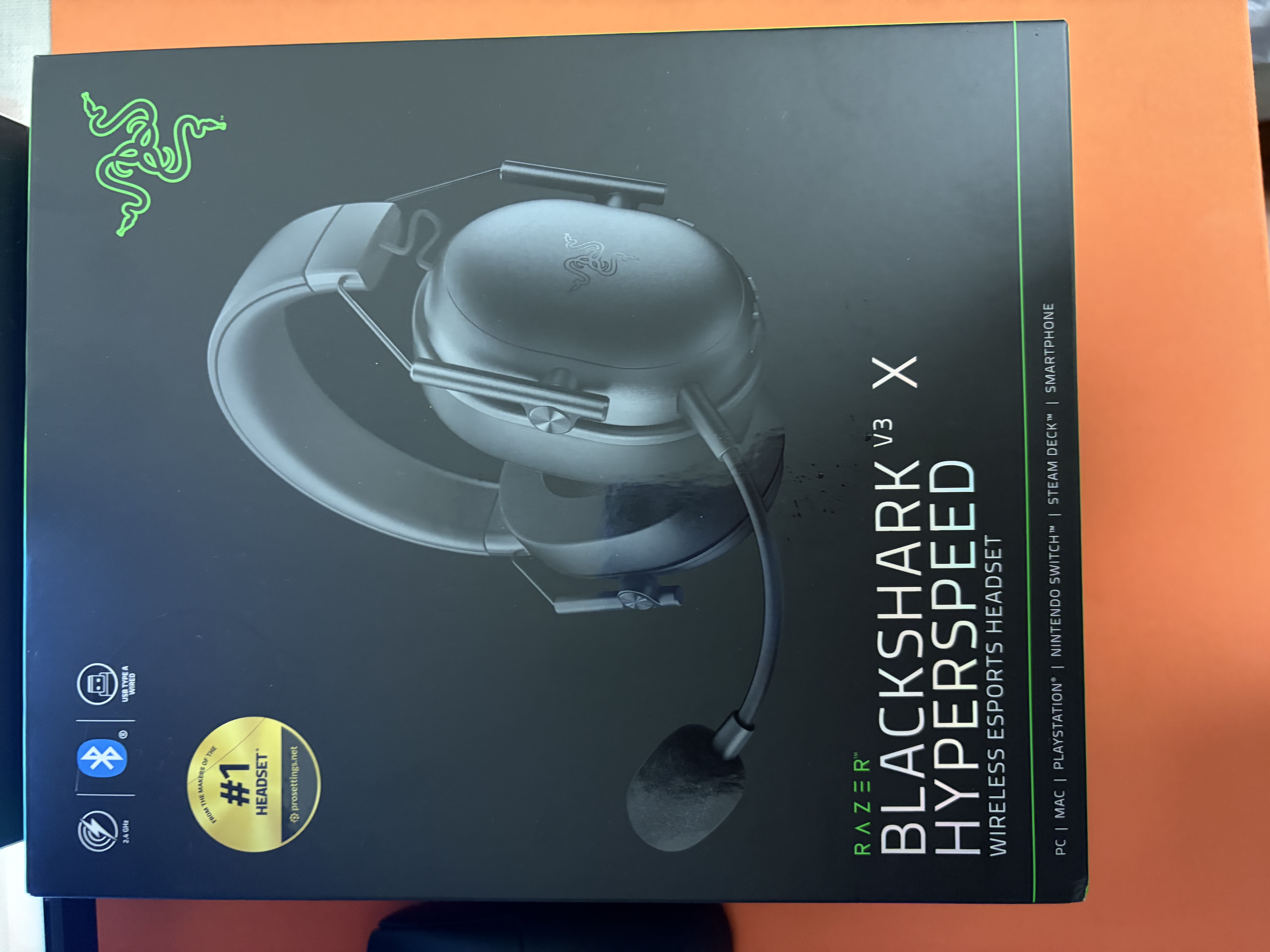 雷蛇（Razer）旋风黑鲨V3 X极速版 无线头戴式电竞游戏耳机耳麦 三模 可拆麦克风 三角洲EQ调节 CSGO 吃鸡 黑色  实拍图