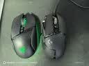雷蛇（Razer）巴塞利斯蛇V3专业版 35K 无线鼠标 人体工学设计 RGB幻彩灯效 吃鸡/LOL/CS GO游戏 黑色 实拍图