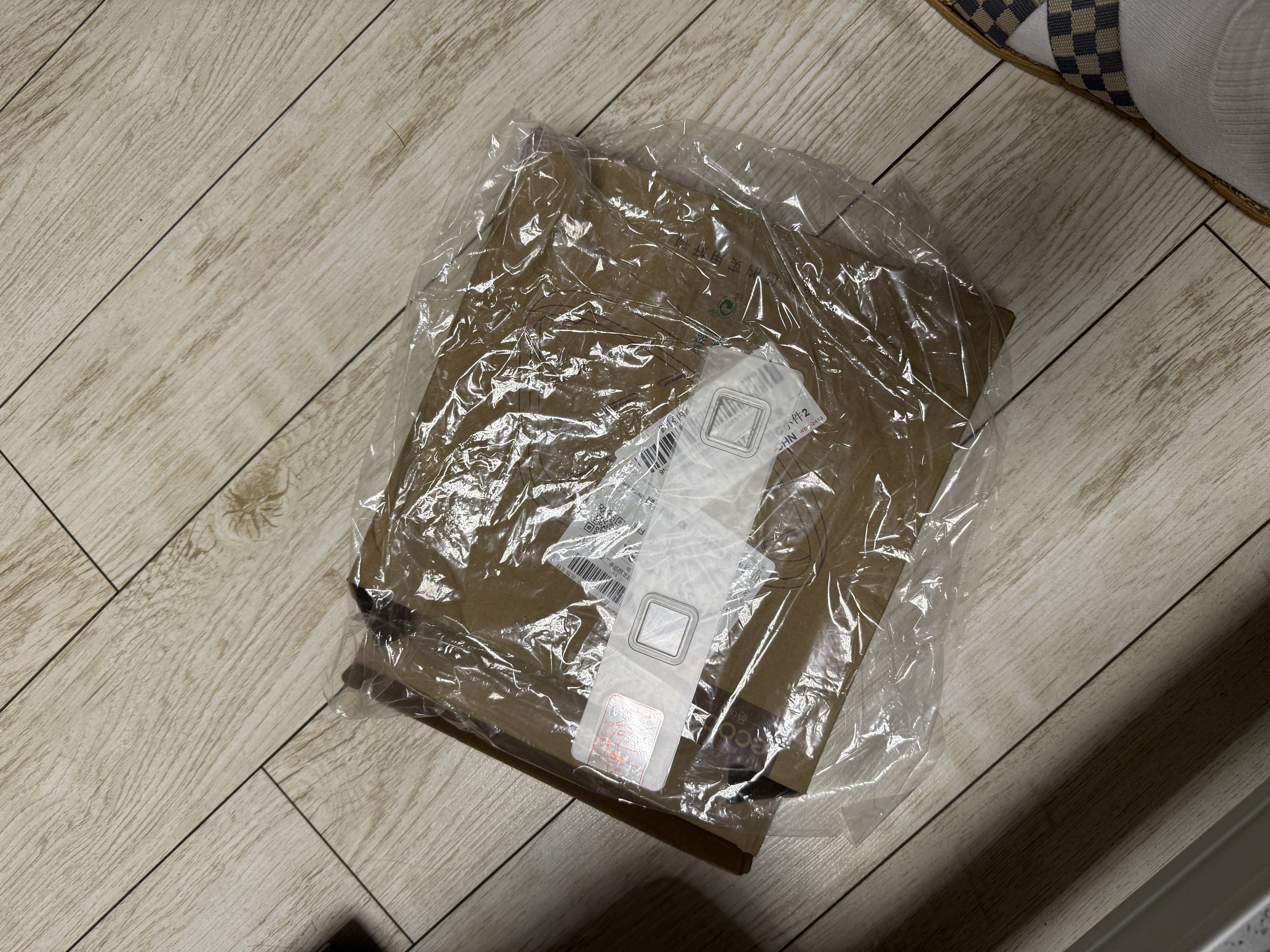 ecoco浴室置物架 免钉壁挂 通风沥水 墙角架三角卫生间洗手台置物架 实拍图