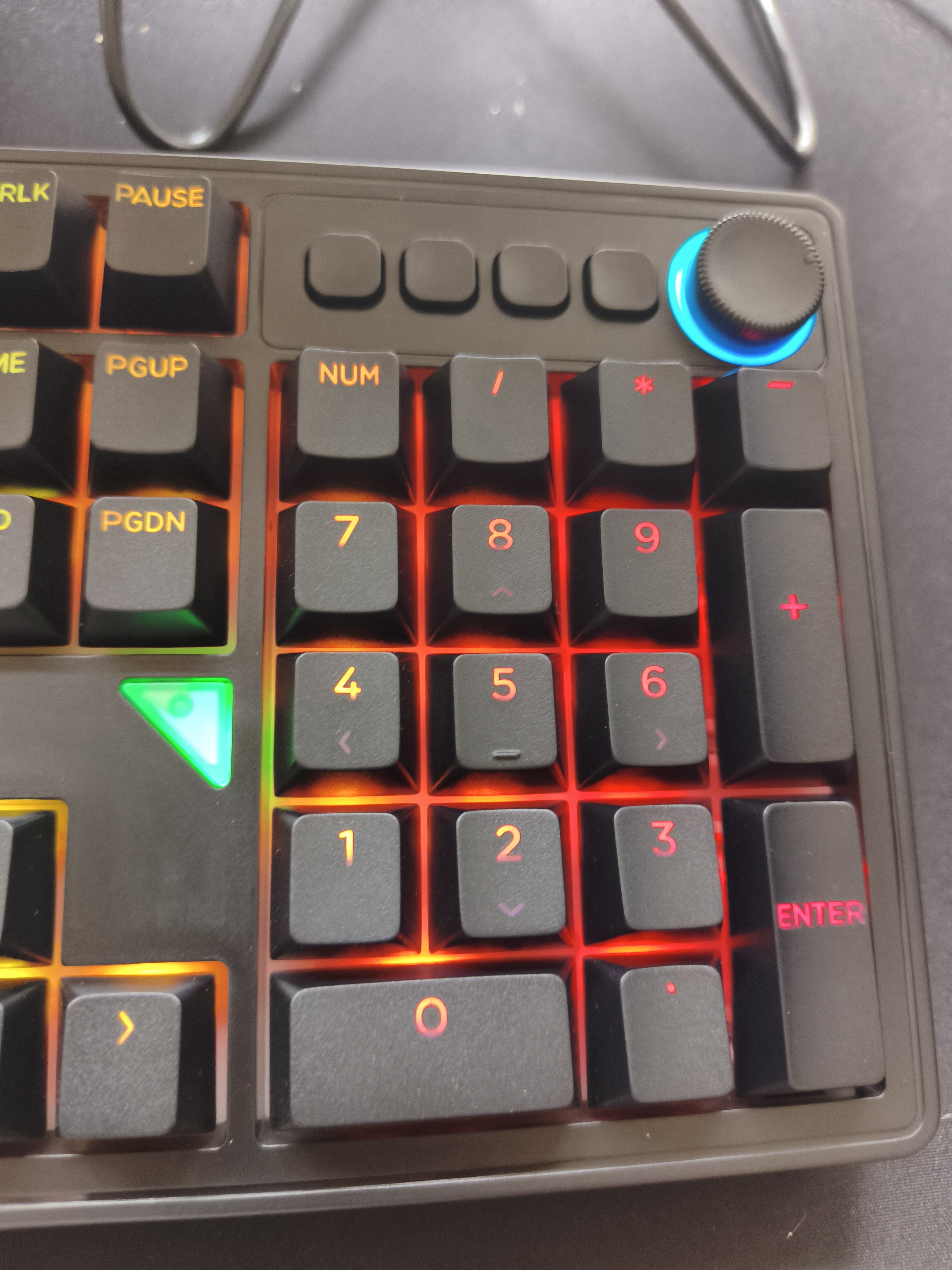 GANSS 3104TPro/3087TPro/3108TPro客制化机械键盘104键高斯三模RGB无线键盘蓝牙有线插拔办公游戏键盘 3104TPro黑色【GASKET结构】三模RGB KTT晶粉轴（ 实拍图