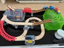 Hape(德国)火车轨道玩具木质拼插diy小镇运输收纳套男女孩礼物E3764 实拍图