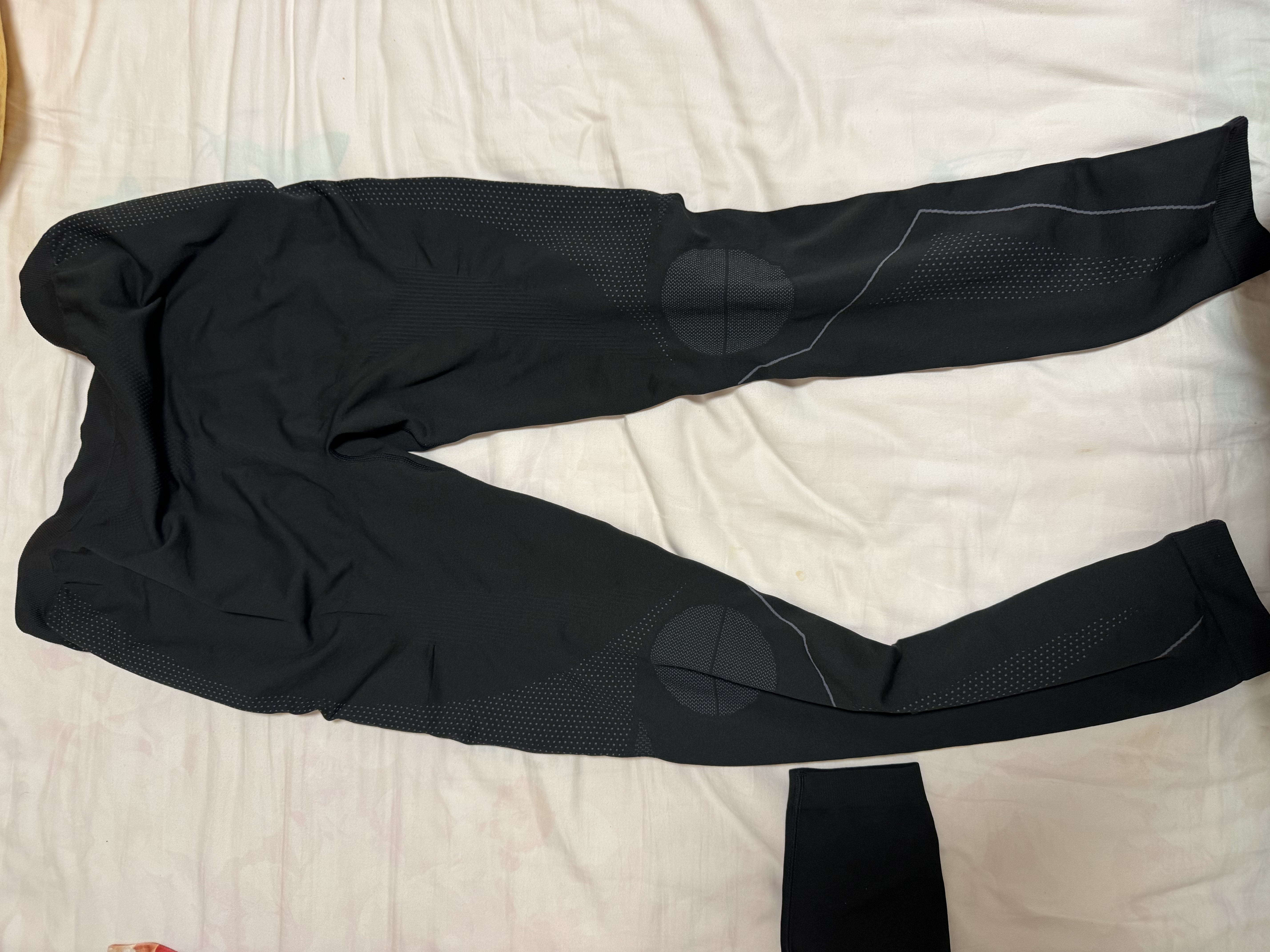 悠途（UTO）压缩速干衣套装男女款滑雪服登山户外运动保暖内衣打底 黑灰色（男） XL 实拍图