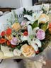 插画鲜花速递向日葵玫瑰混搭花束送女友生日礼物全国同城小时达配送 向日葵百合玫瑰混搭花束 实拍图