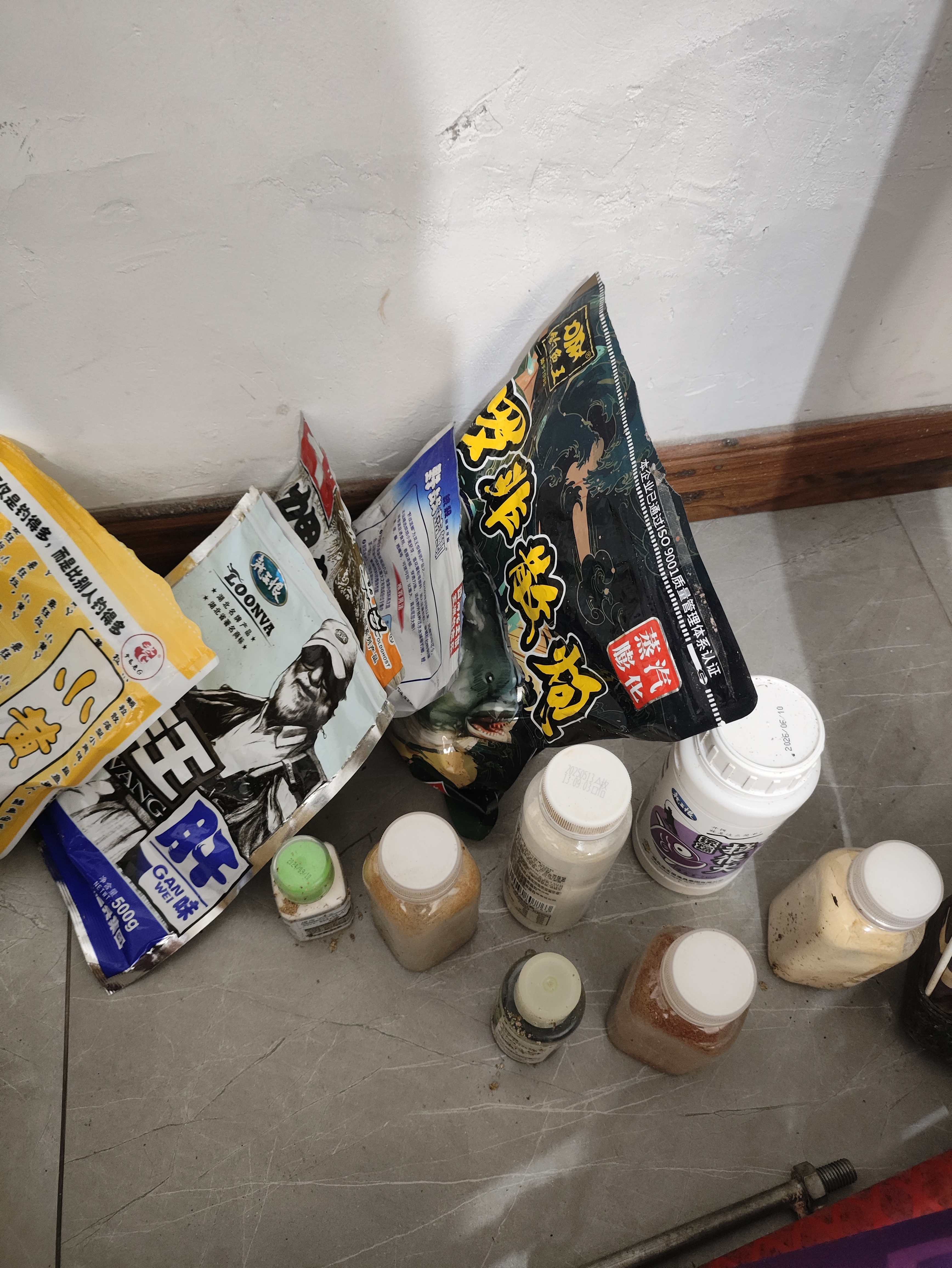 龙王恨鱼饵统爆拉很大小麦蛋白粉黑坑野钓鲫鲤翘嘴鳊鱼饵料状态饵添加剂 实拍图