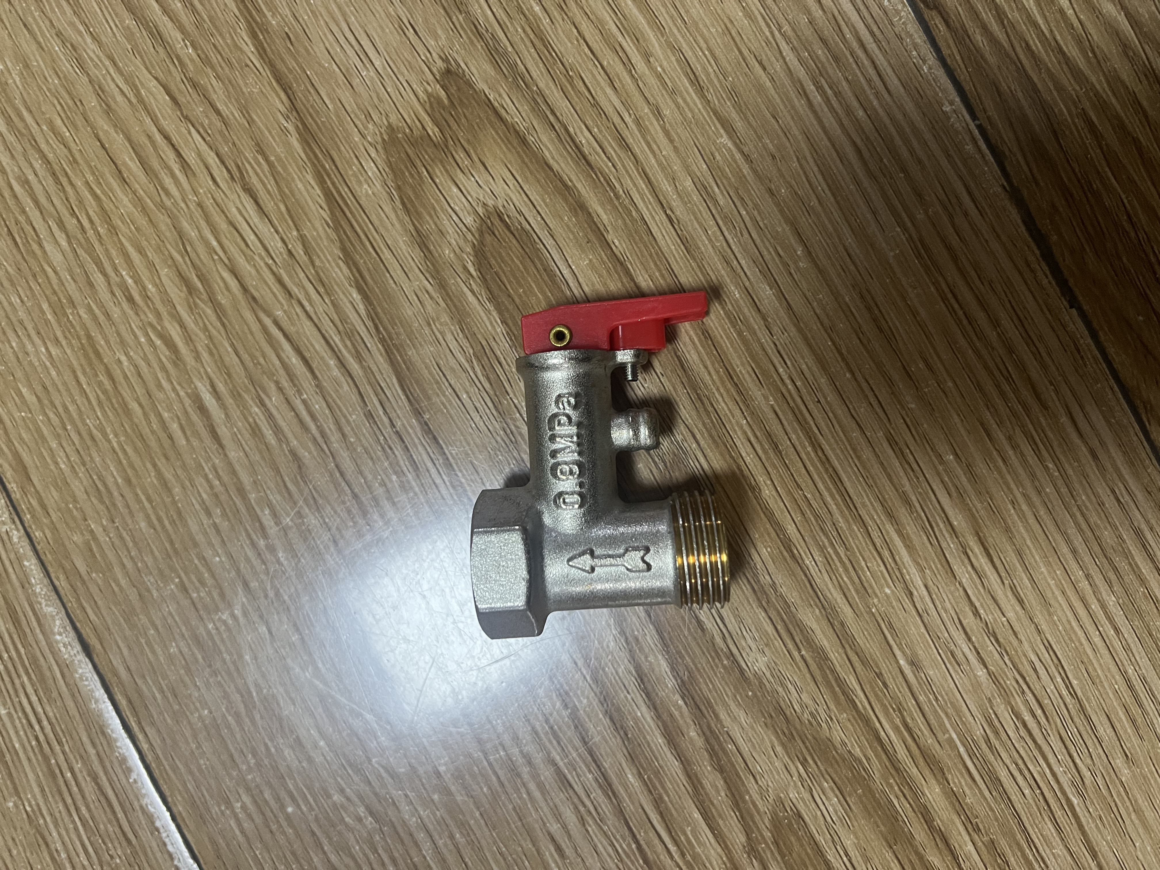 沐唯（muvi）热水器泄压阀 电热水器安全阀热水器减压阀通用配件全铜单向阀 实拍图