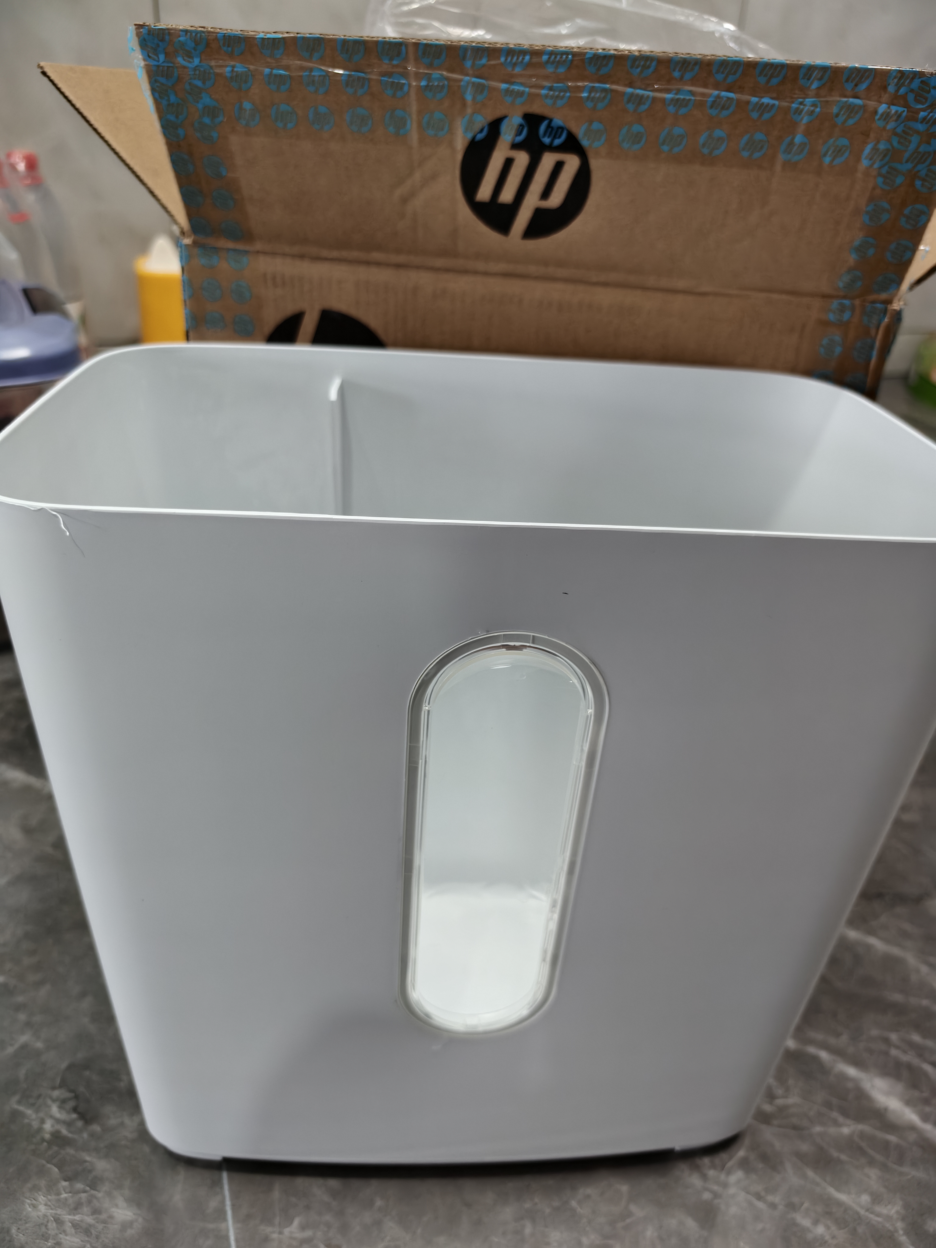 惠普4级高保密迷你办公家用商务小型低噪音碎纸机粉碎机 单次6张连碎5分钟15L可带钉碎卡  W1505CC 实拍图