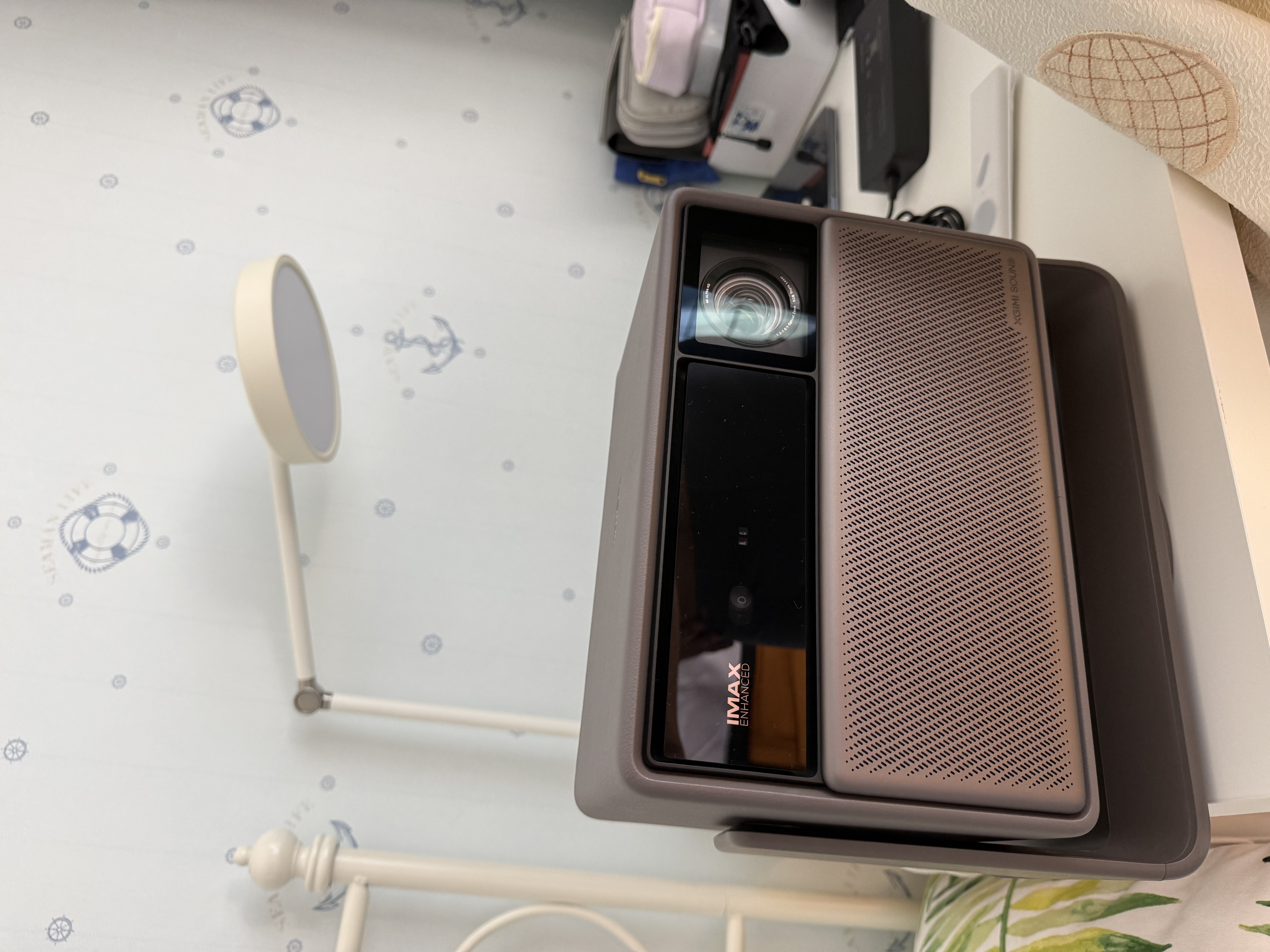 极米（XGIMI）RS 20 影游全能 三色激光变焦投影 2800CVIA 4K家用投影仪 120HZ高刷 办公会议无线投屏国家补贴 实拍图